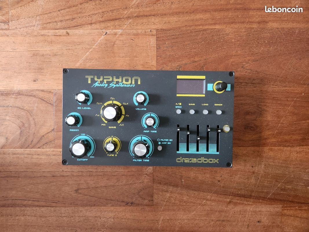 Vend dreadbox typhon en parfait état