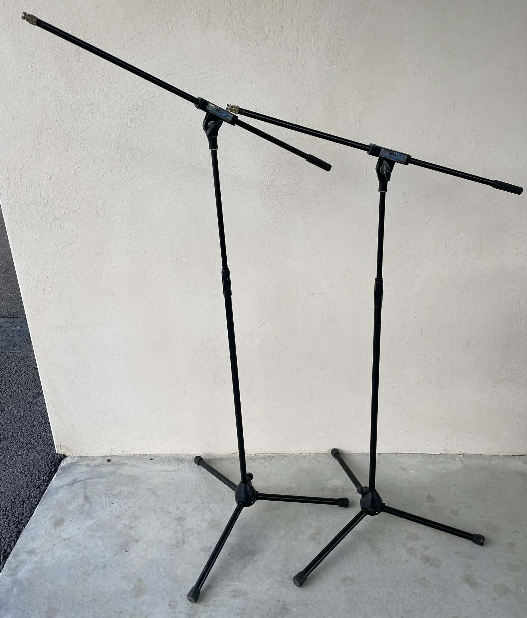 Gros lot de pieds de micro professionnels