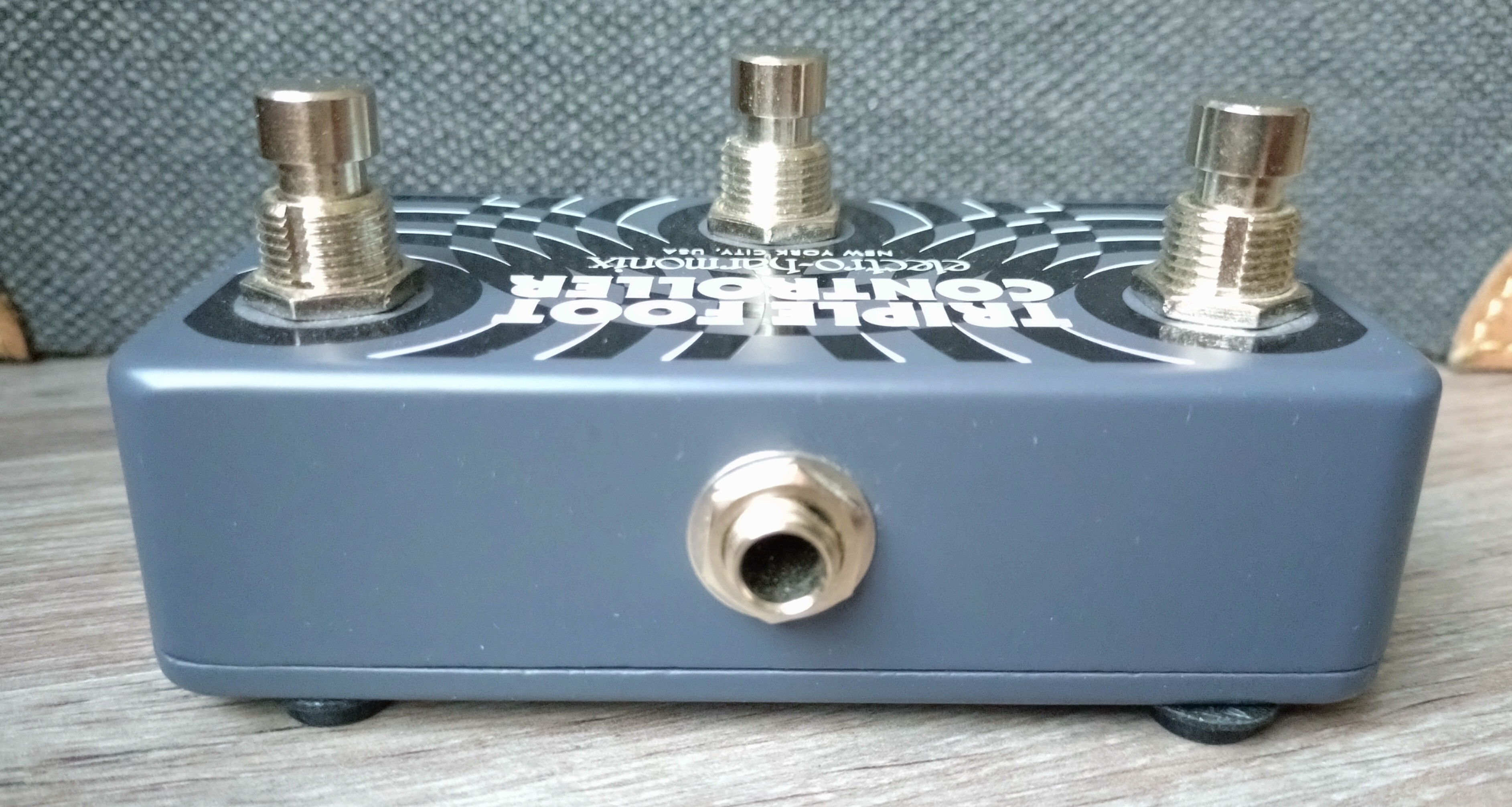 Electro-Harmonix Triple Foot Controller (87078)