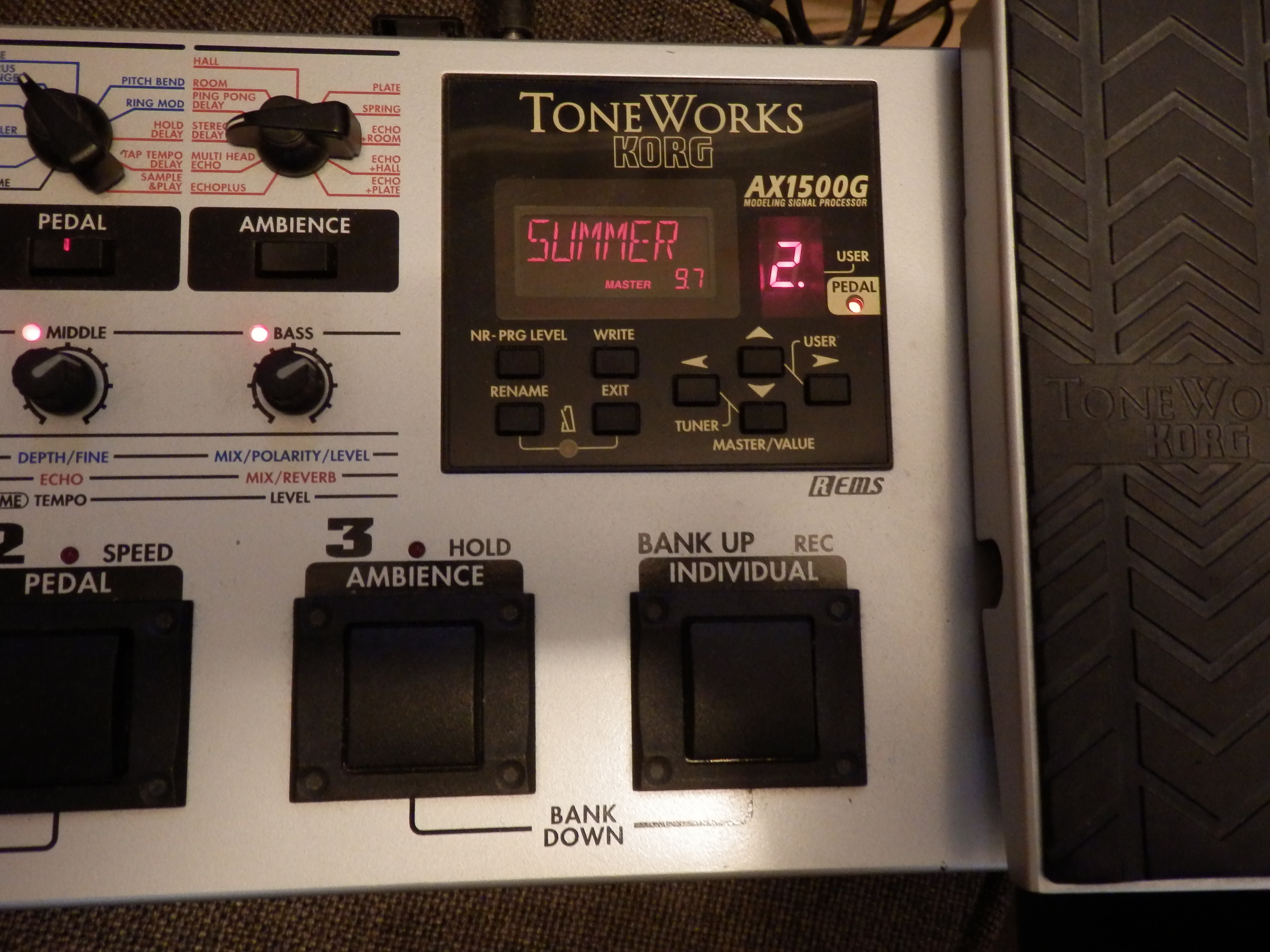 Korg AX 15 (6)