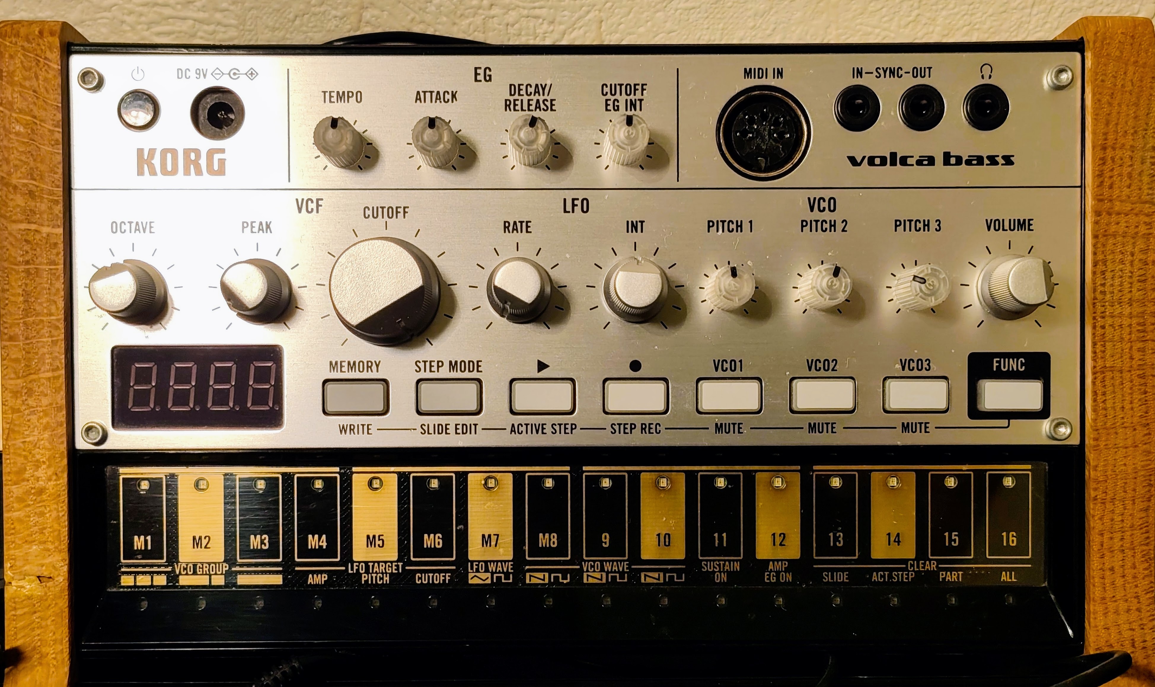Vends Korg Volca Bass