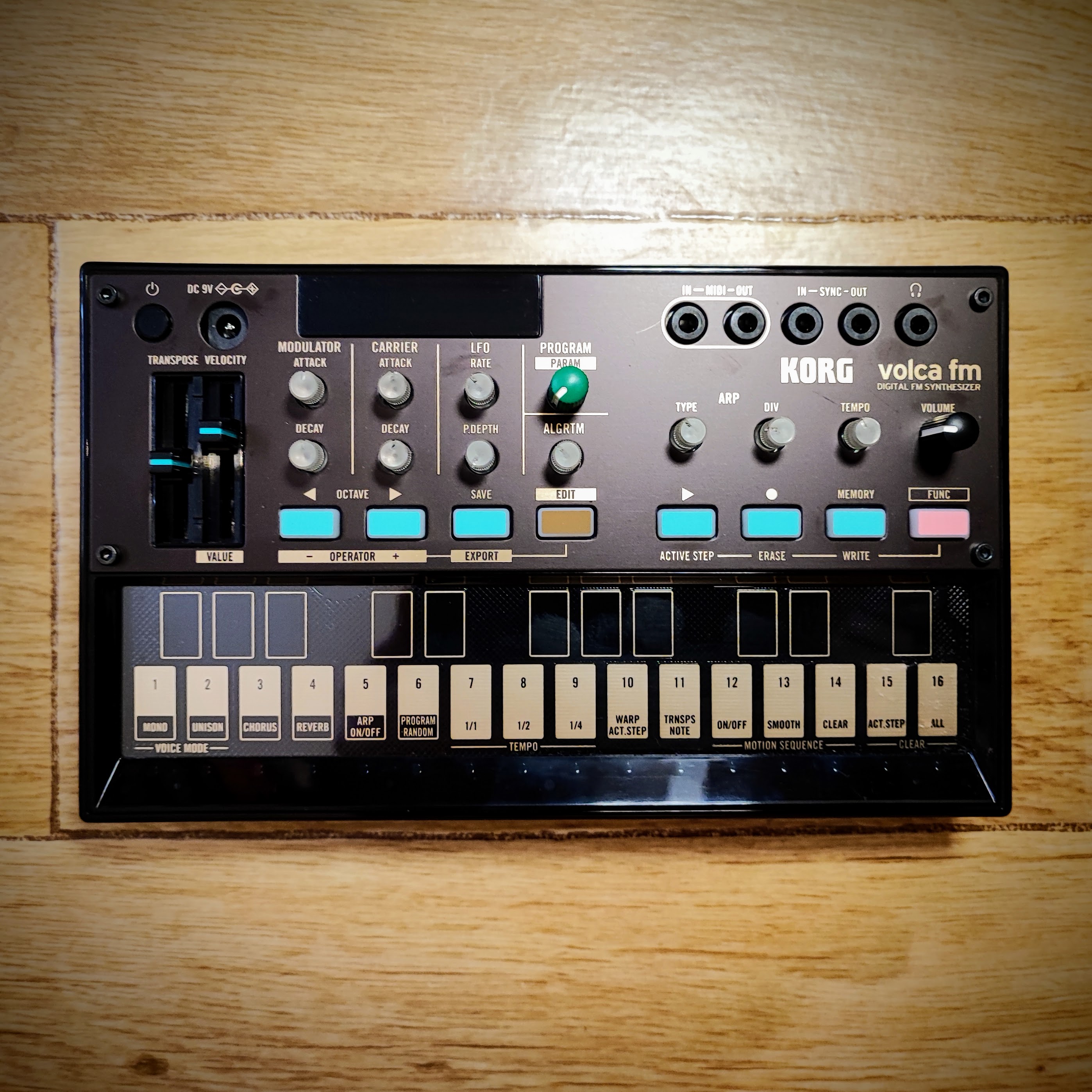 Vends Korg Volca FM2 - État NEUF
