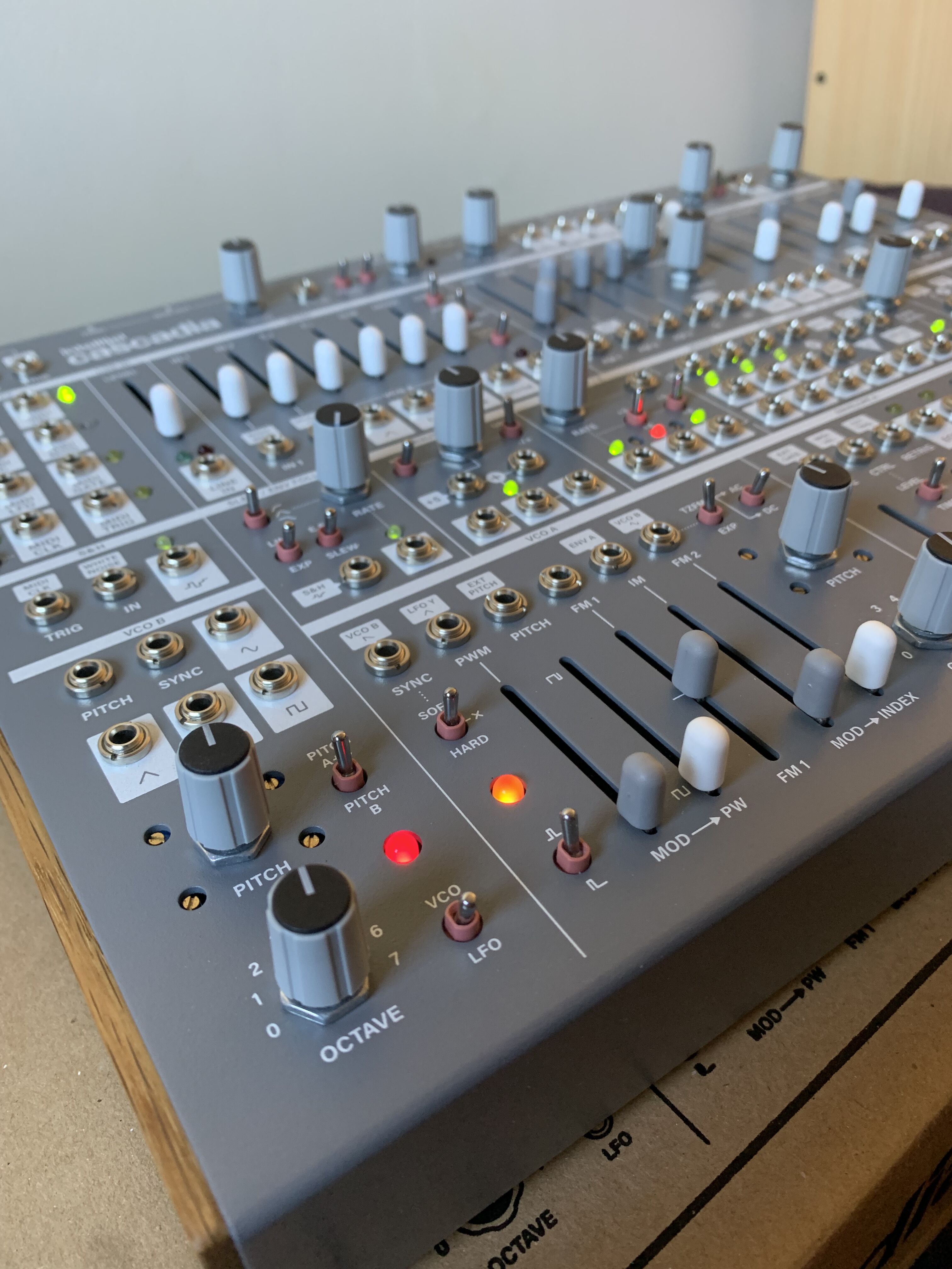 Intellijel Designs Cascadia (91325)