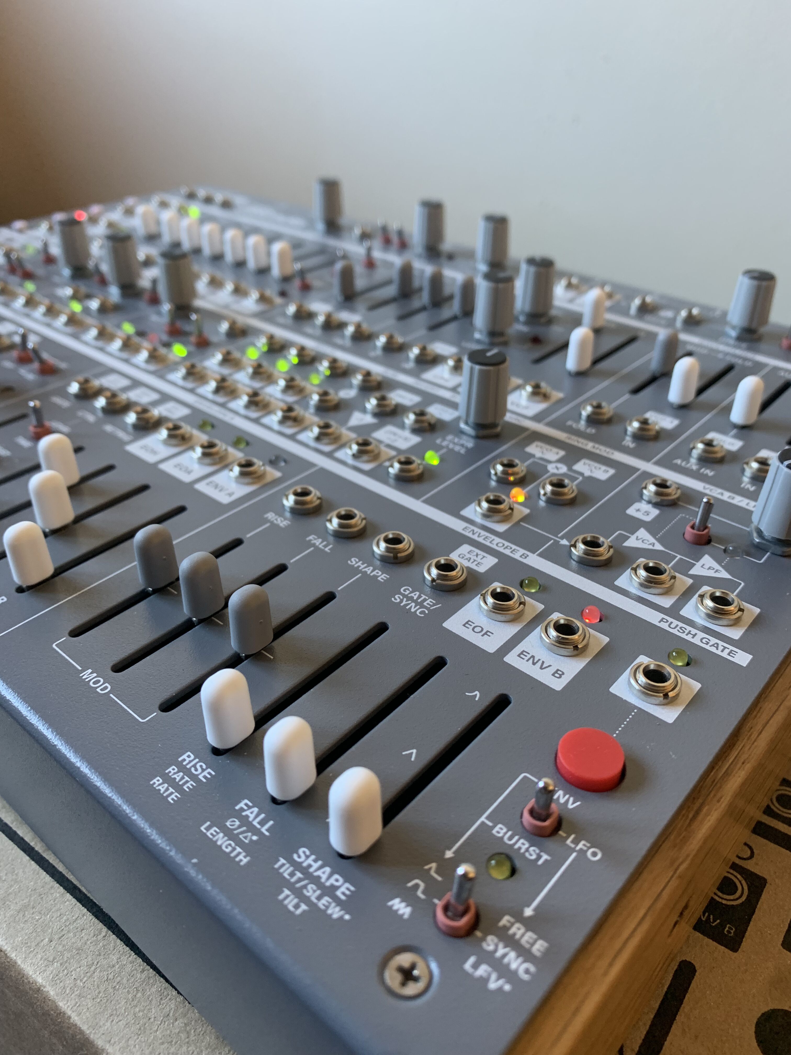 Intellijel Designs Cascadia (4420)