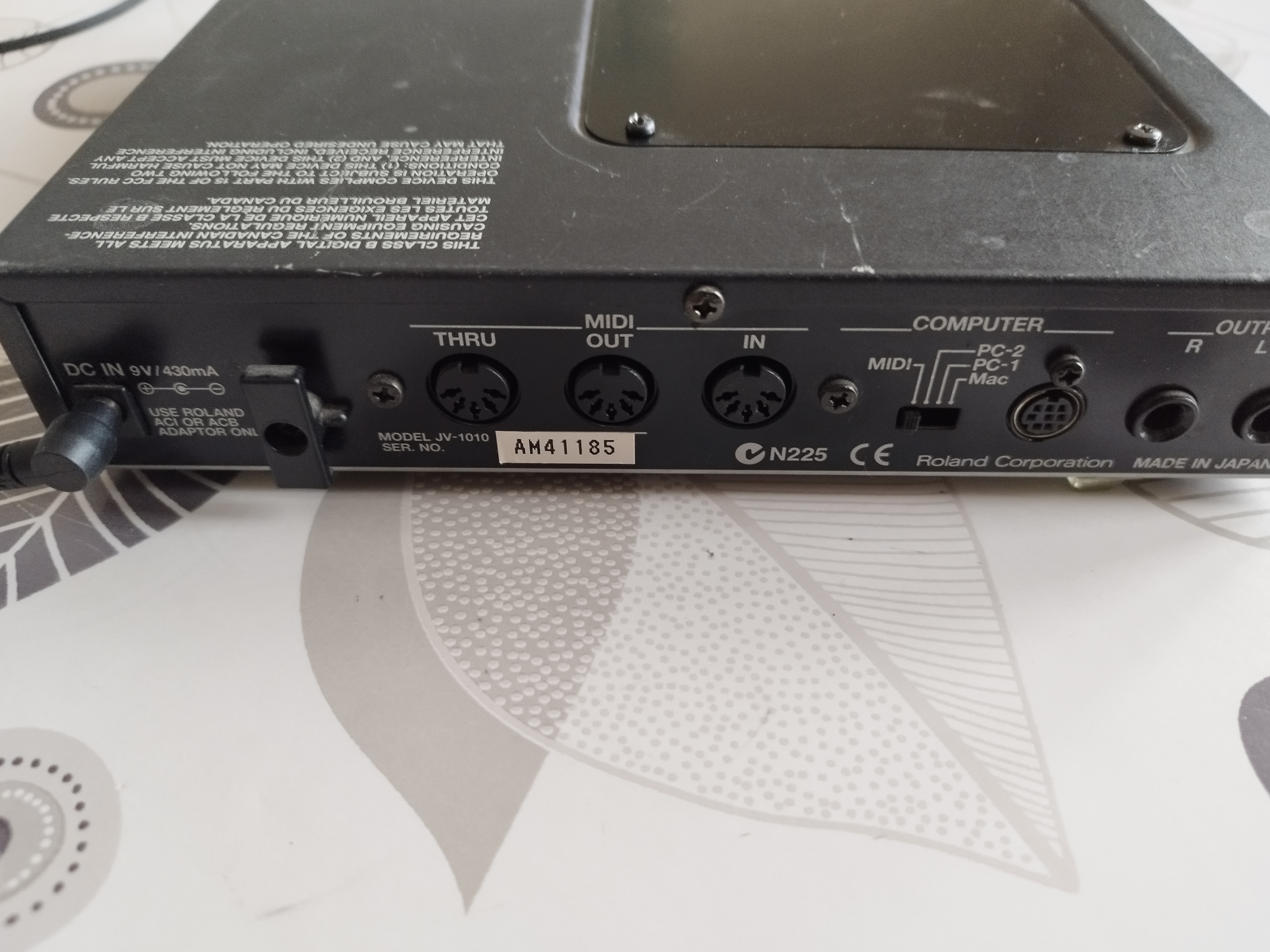 Roland JV-1010 (55207)