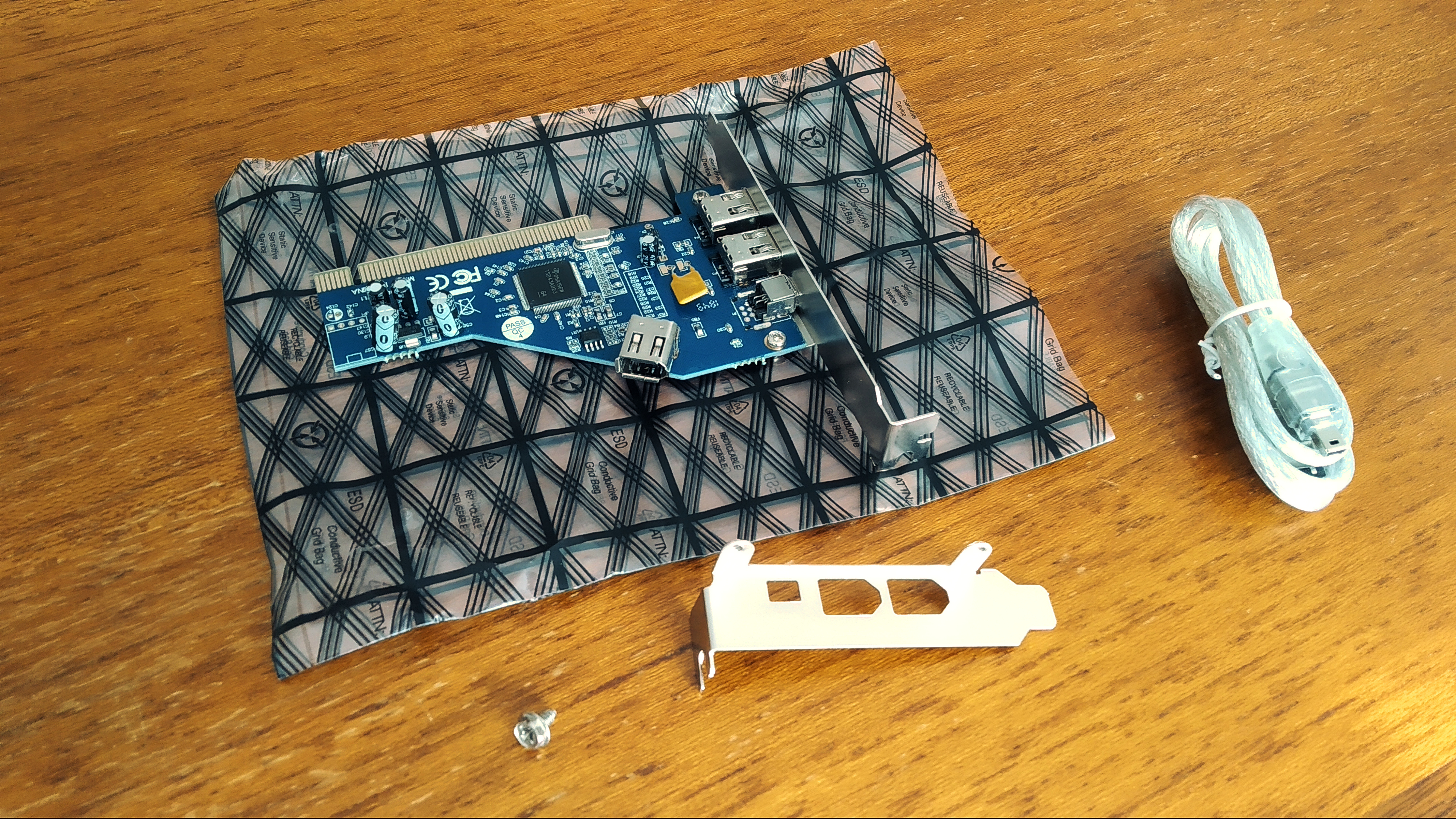 Vends carte PCI Firewire