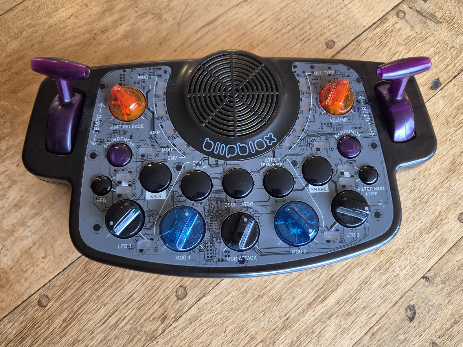 Vend Blipblox after dark.