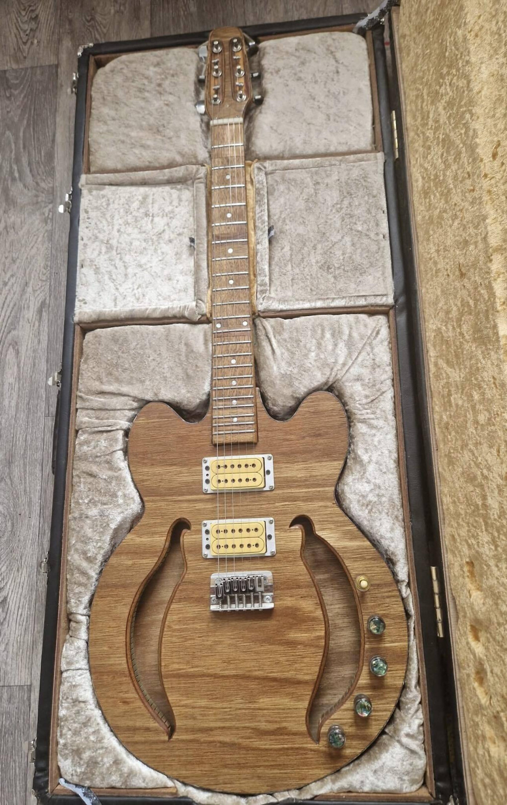 6814073.jpg 6814073.jpg