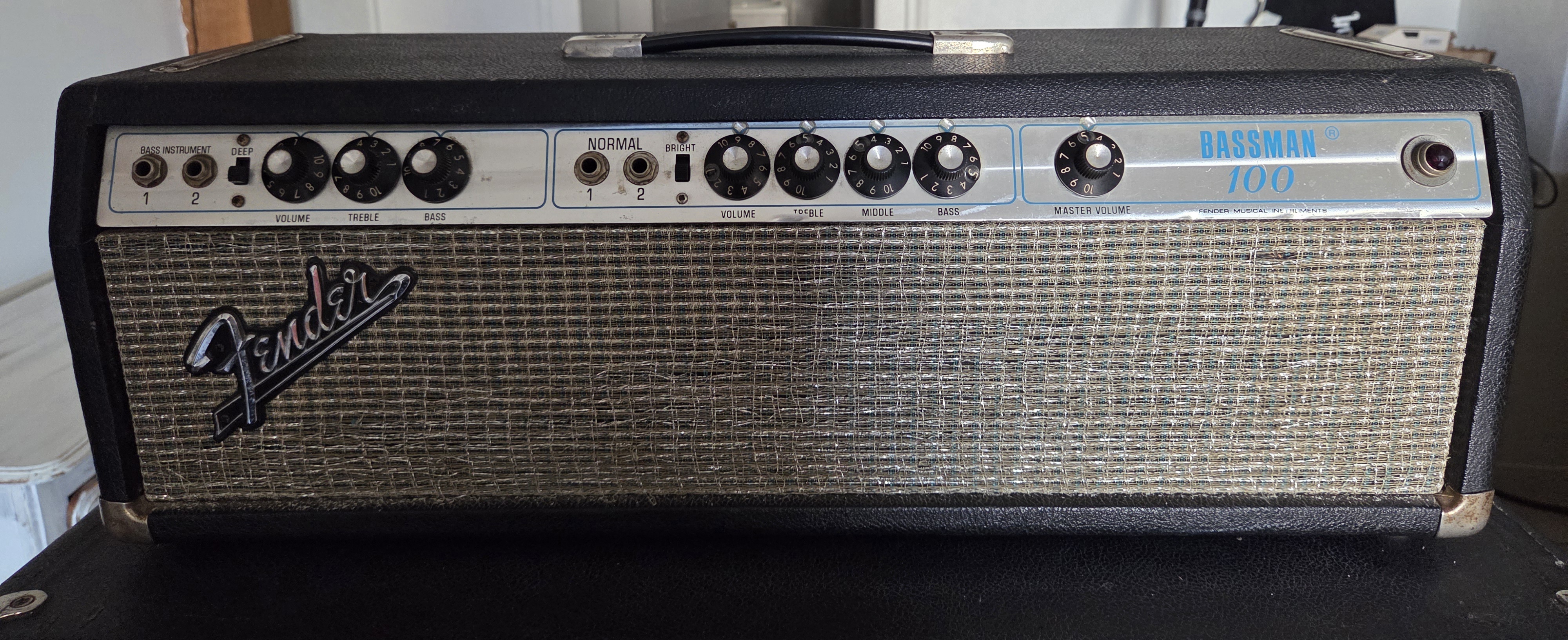Fender Bassman 70 (90910)