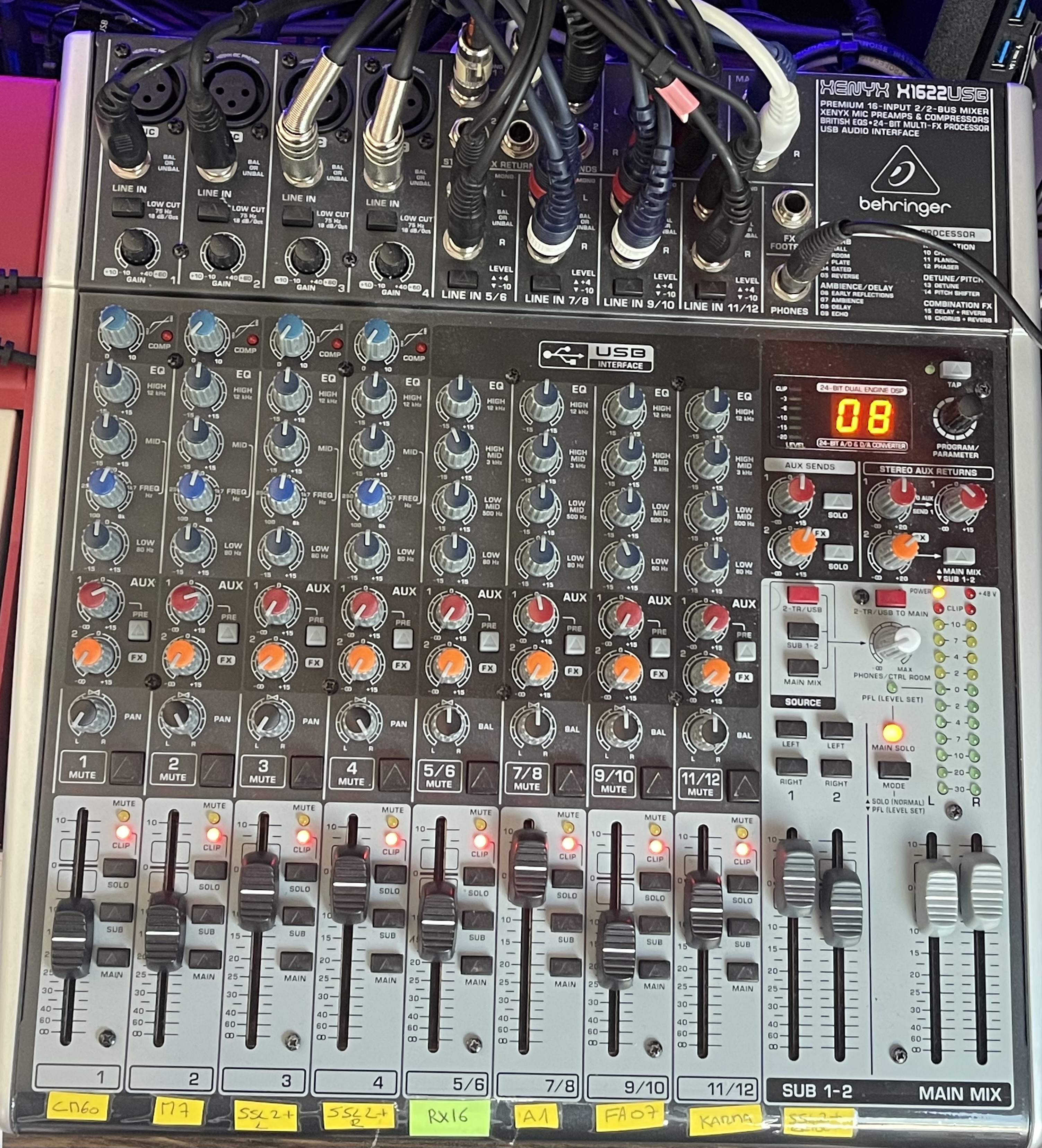 Berhinger Xenyx 1622 FX USB