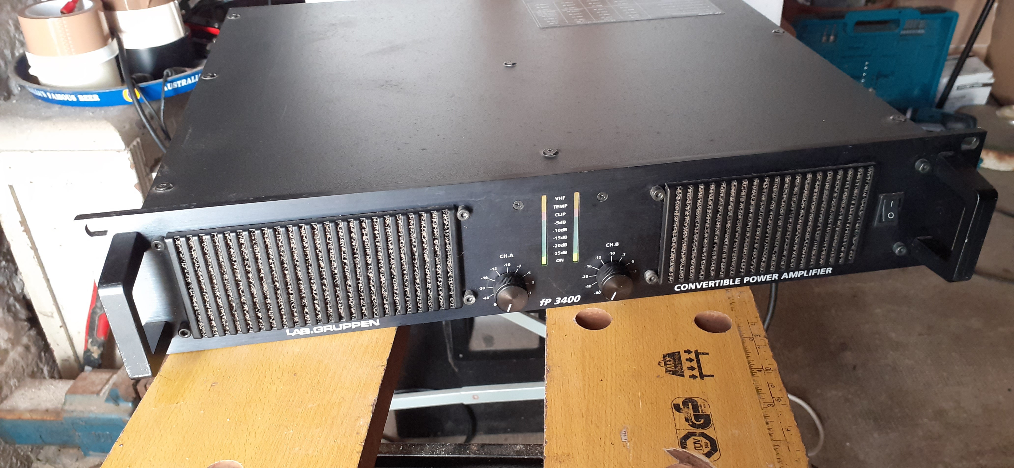 ampli lab gruppen fp3400