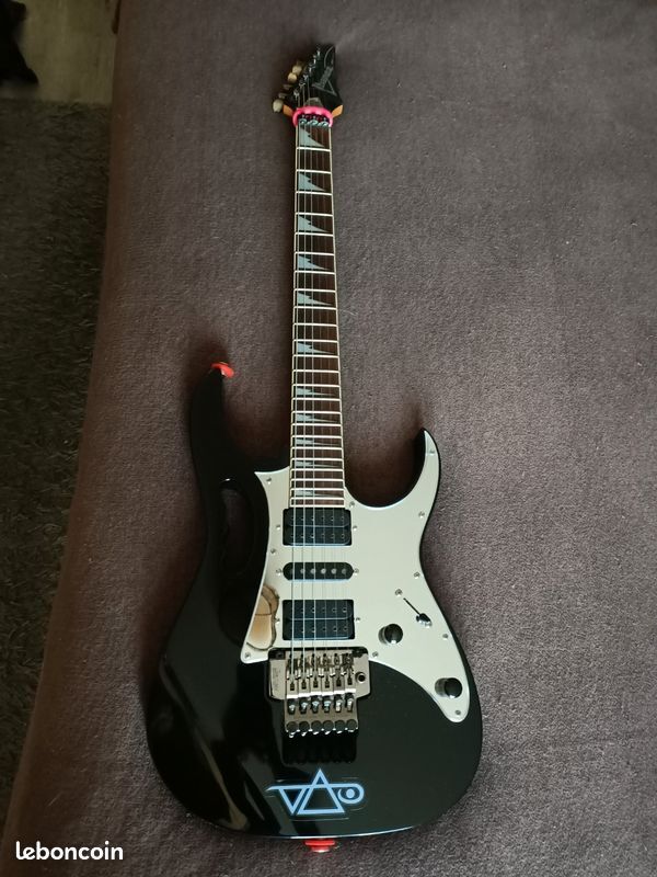 Ibanez jem555/Rg