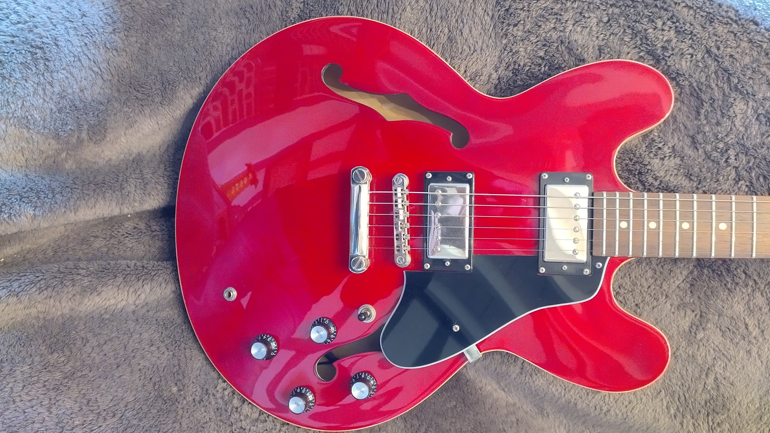 Epiphone dot ES335