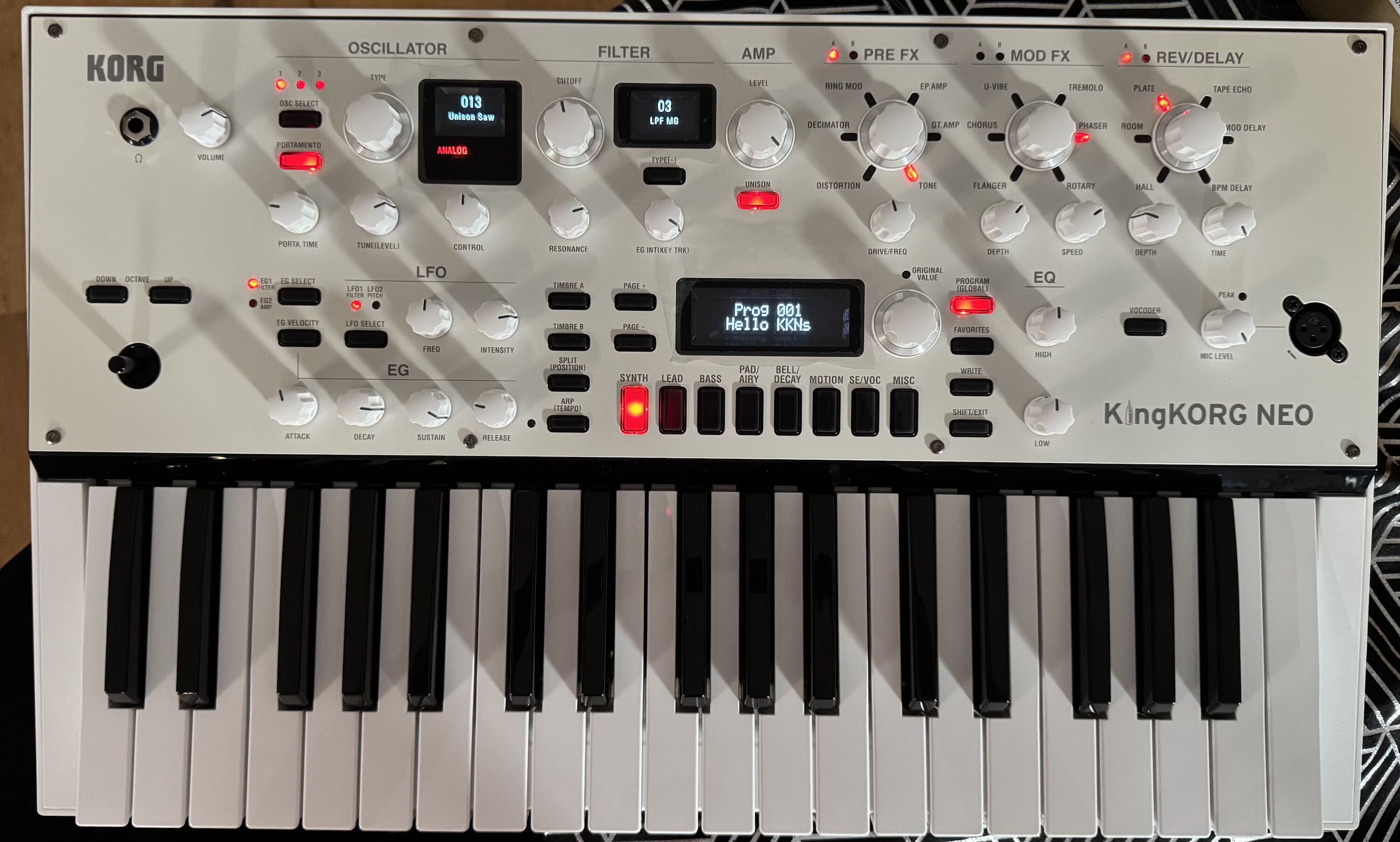 VDS KingKorg NEO parfait état, complet
