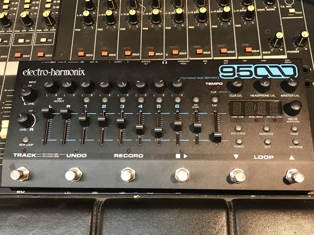 Vends Electro-Harmonix 95000 Performance Loop Laboratory!
