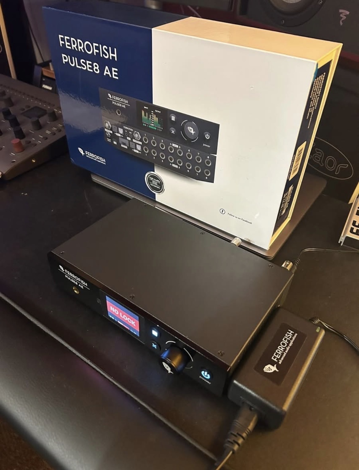 Pulse AE 8 + kit montage en rack Ferrofish RKM1