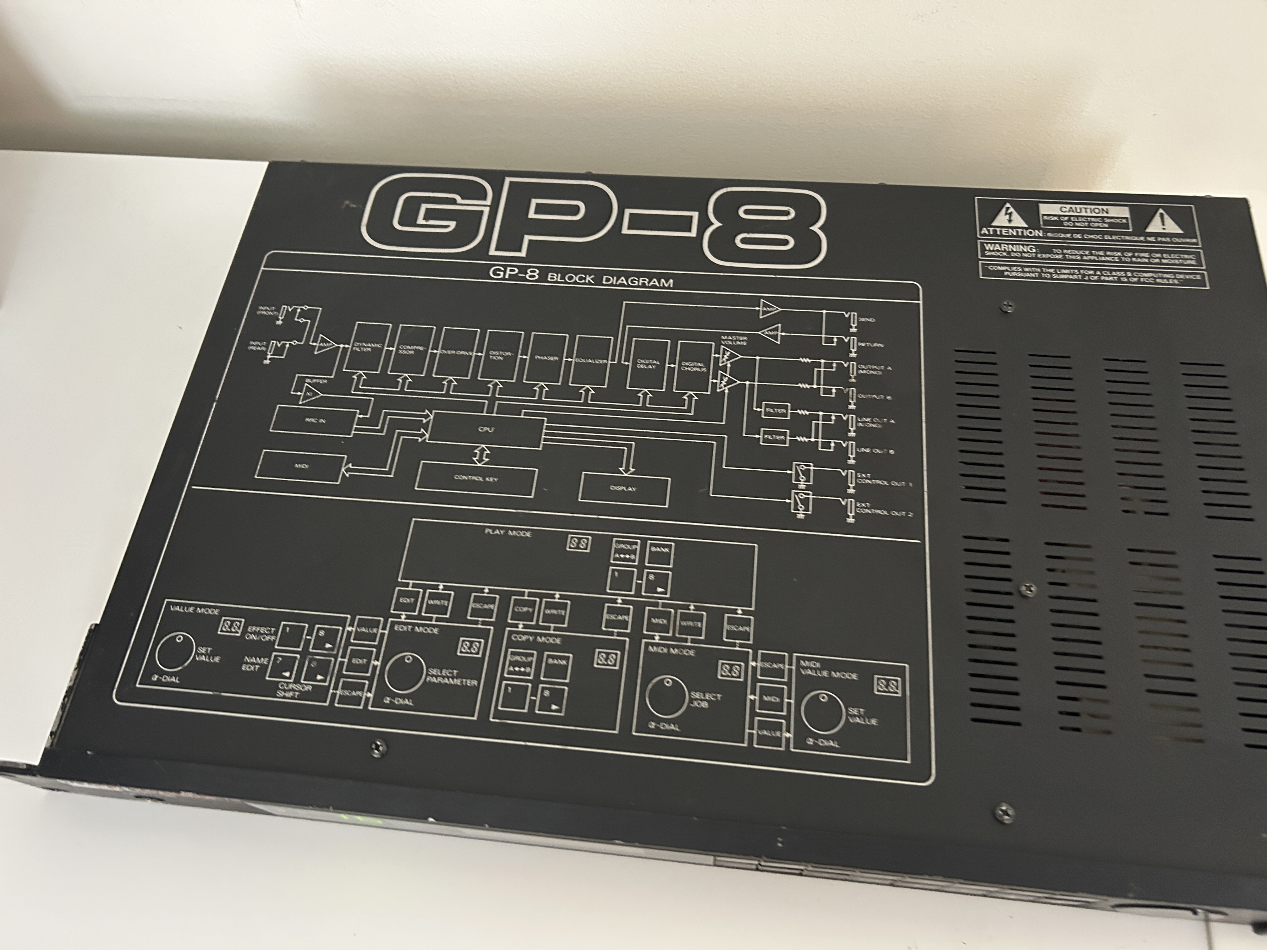 Roland GP-8 (30629)