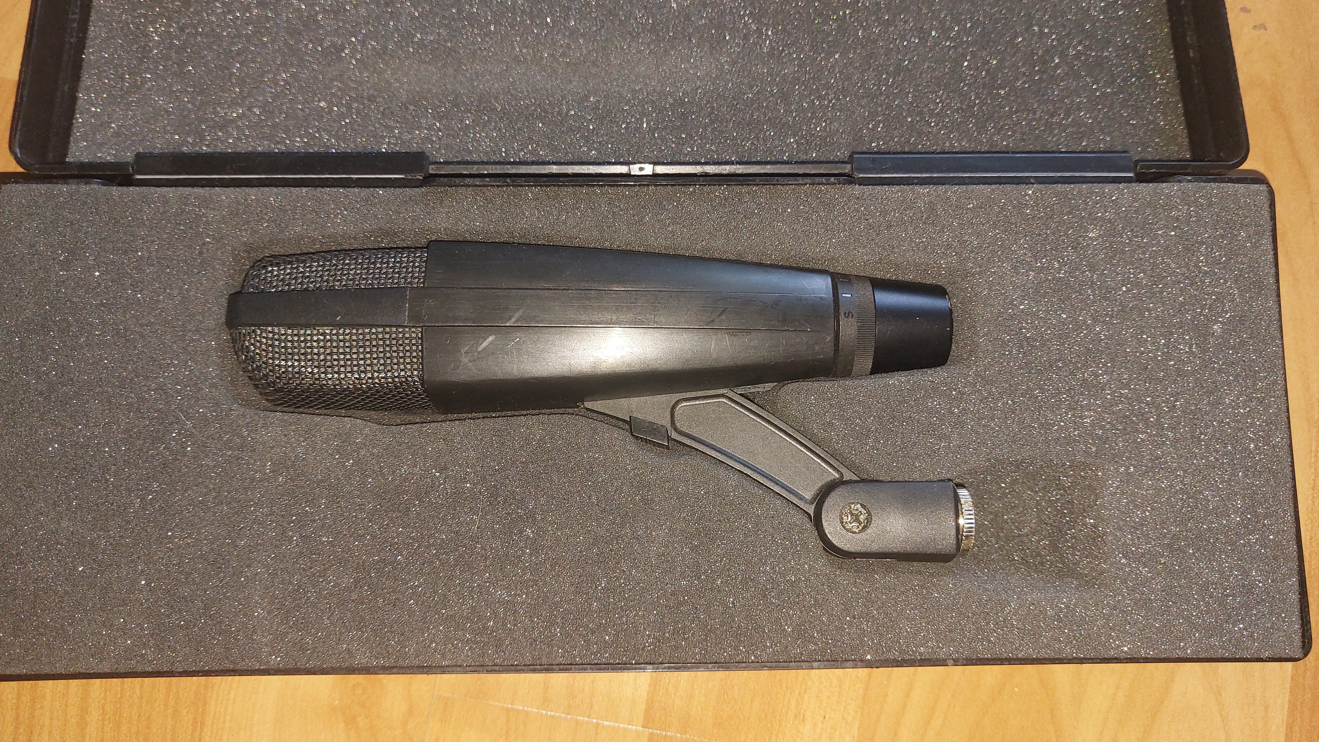 Sennheiser MD421-II microphone vente urgente