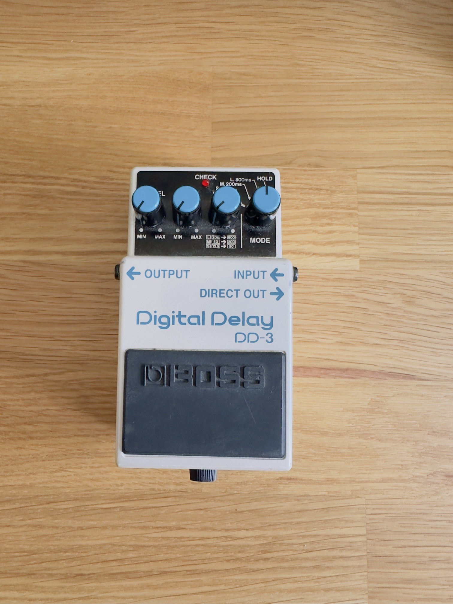 Vends Boss Delay dd3