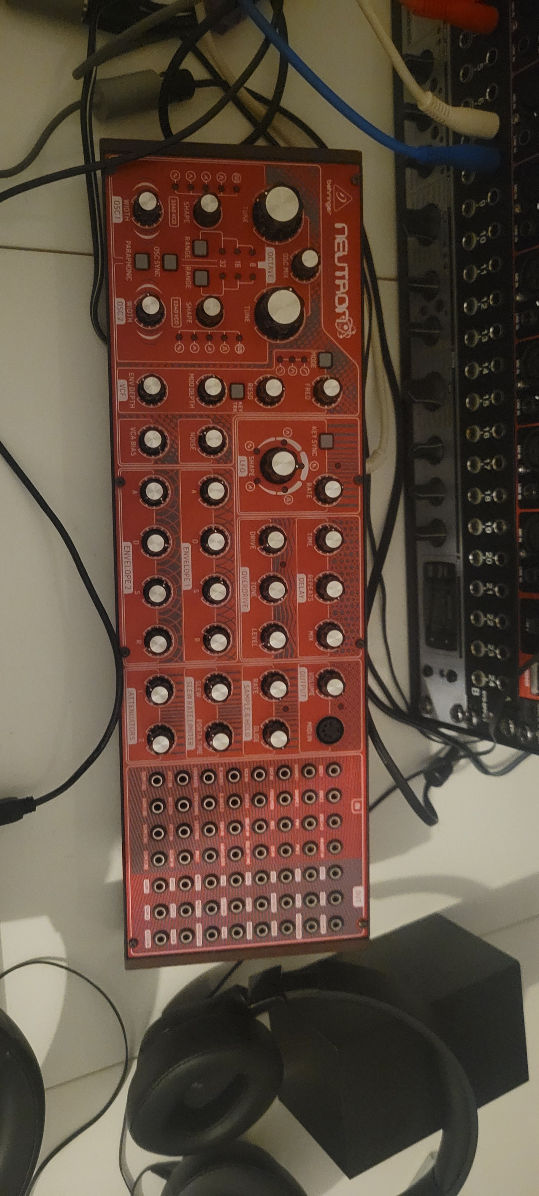 Berhinger neutron comment neuf