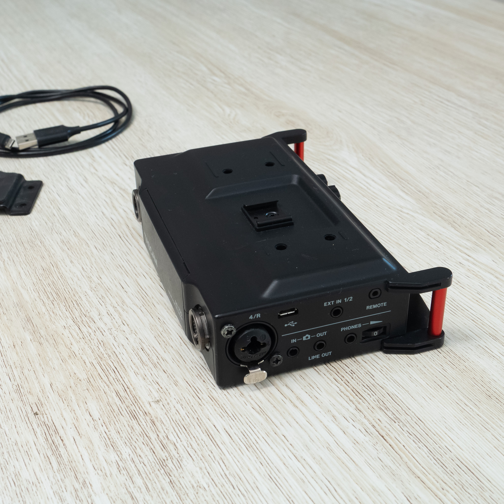 Tascam DR-70D (35831)