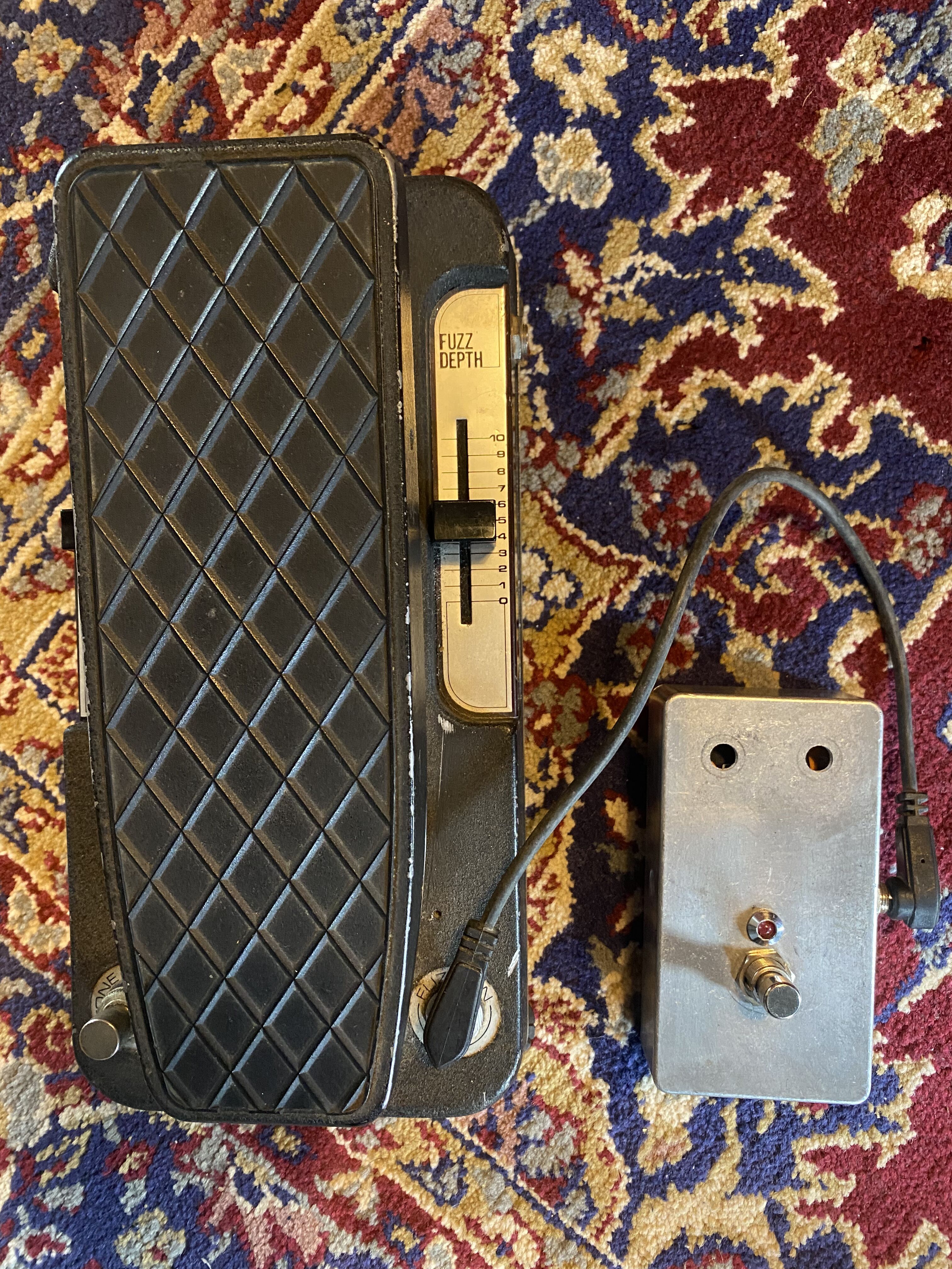 Vends pédale Wha-Fuzz IBANEZ Double Sound. RARE!!