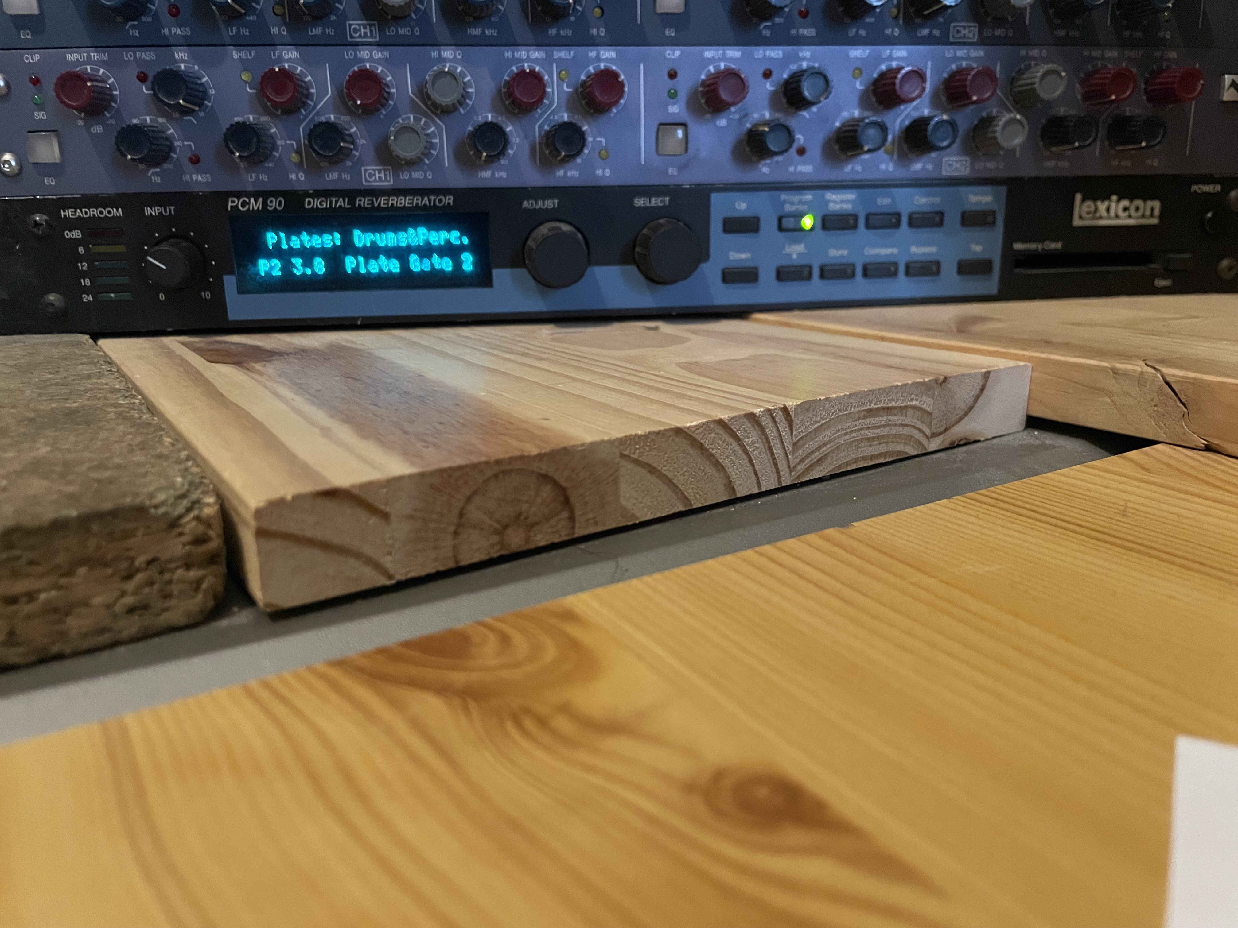 Vends Lexicon PCM 90