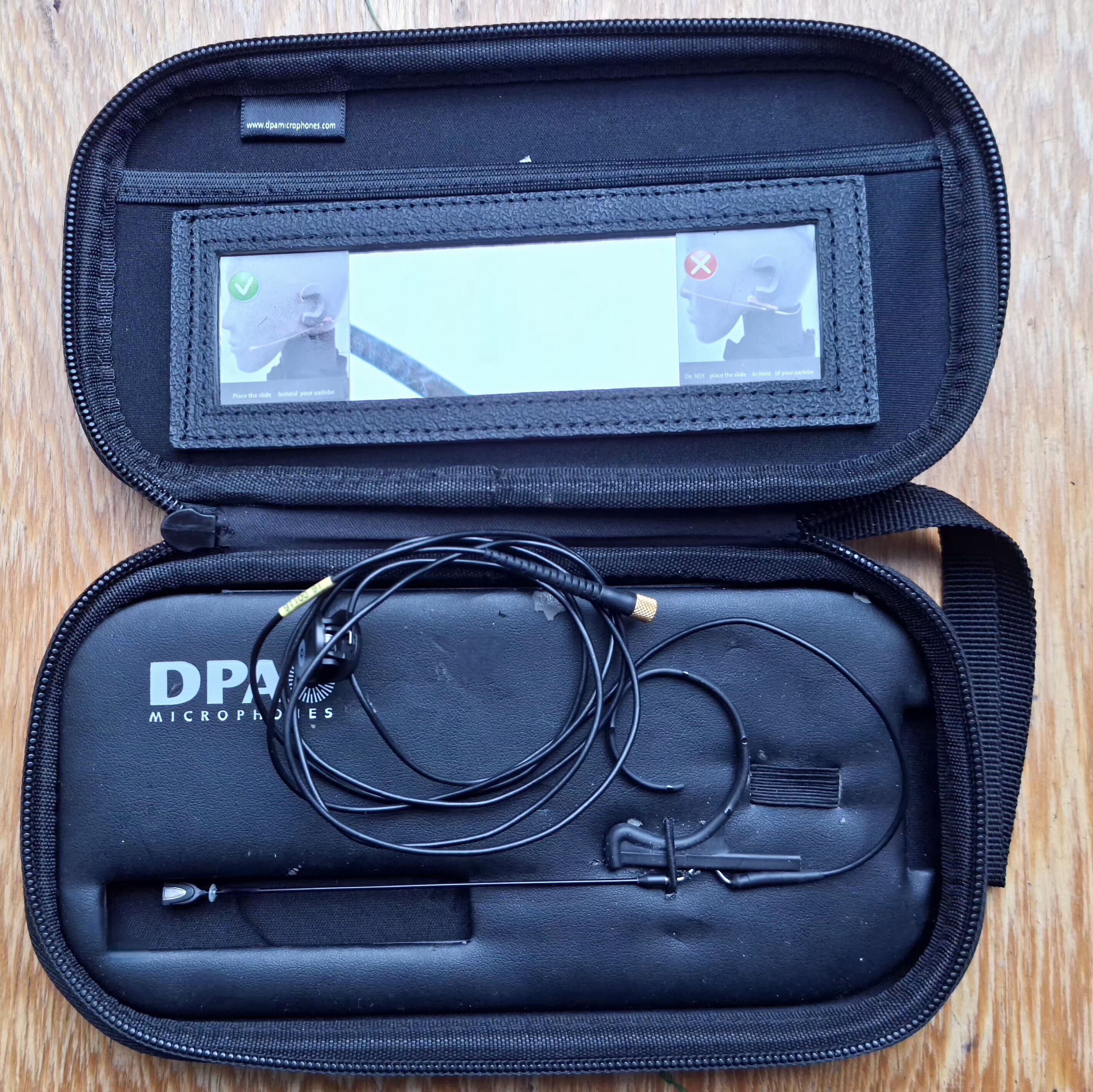 Dpa d:fine 4166 headset