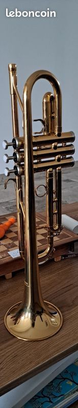 Vend Trompette Yamaha YTR 4435