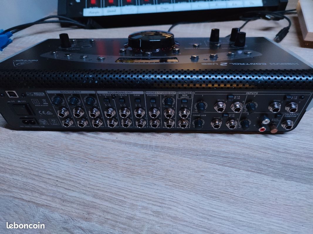 Behringer Xenyx Control2USB (85685)