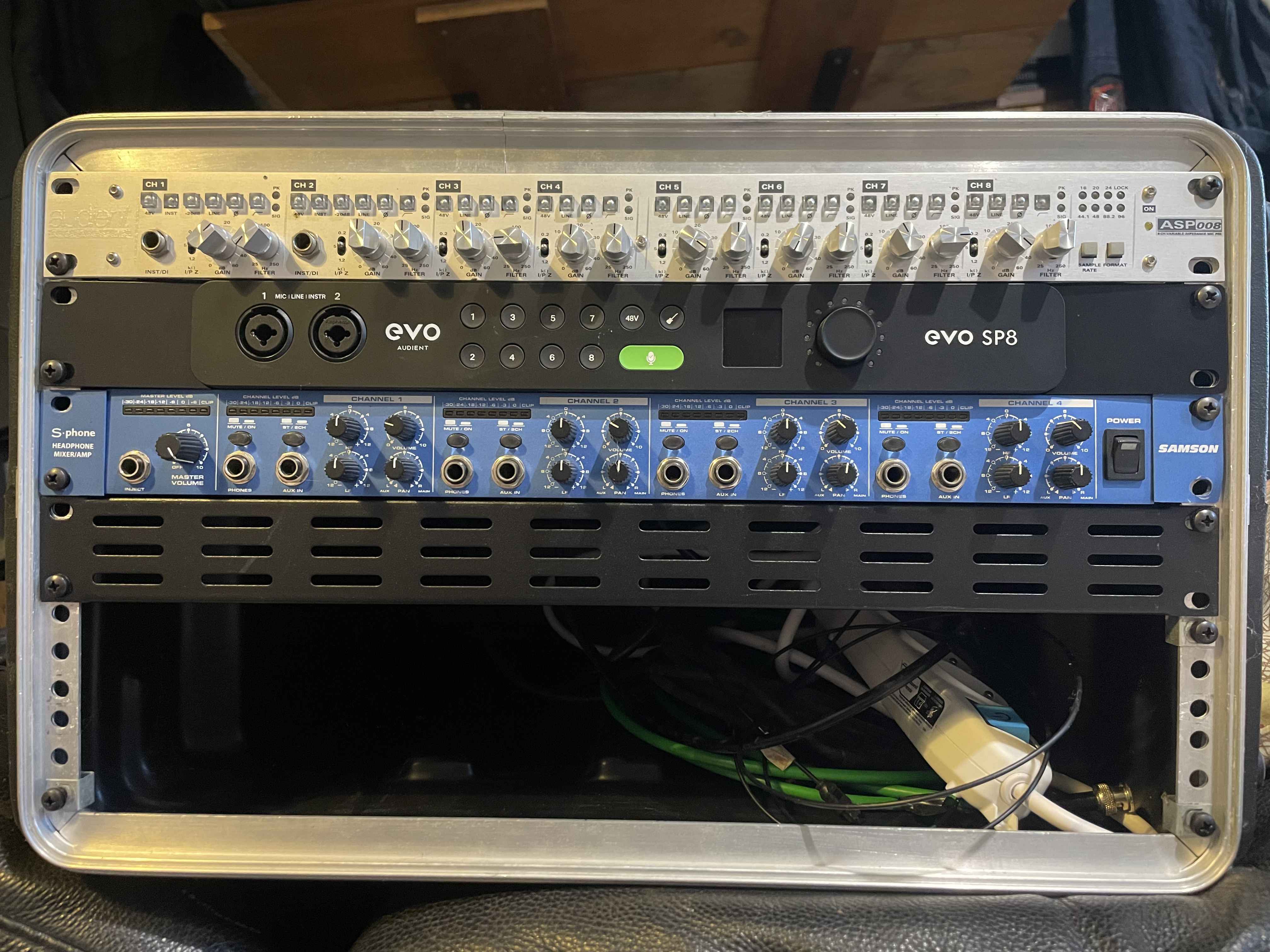 Vends Audient ASP 008