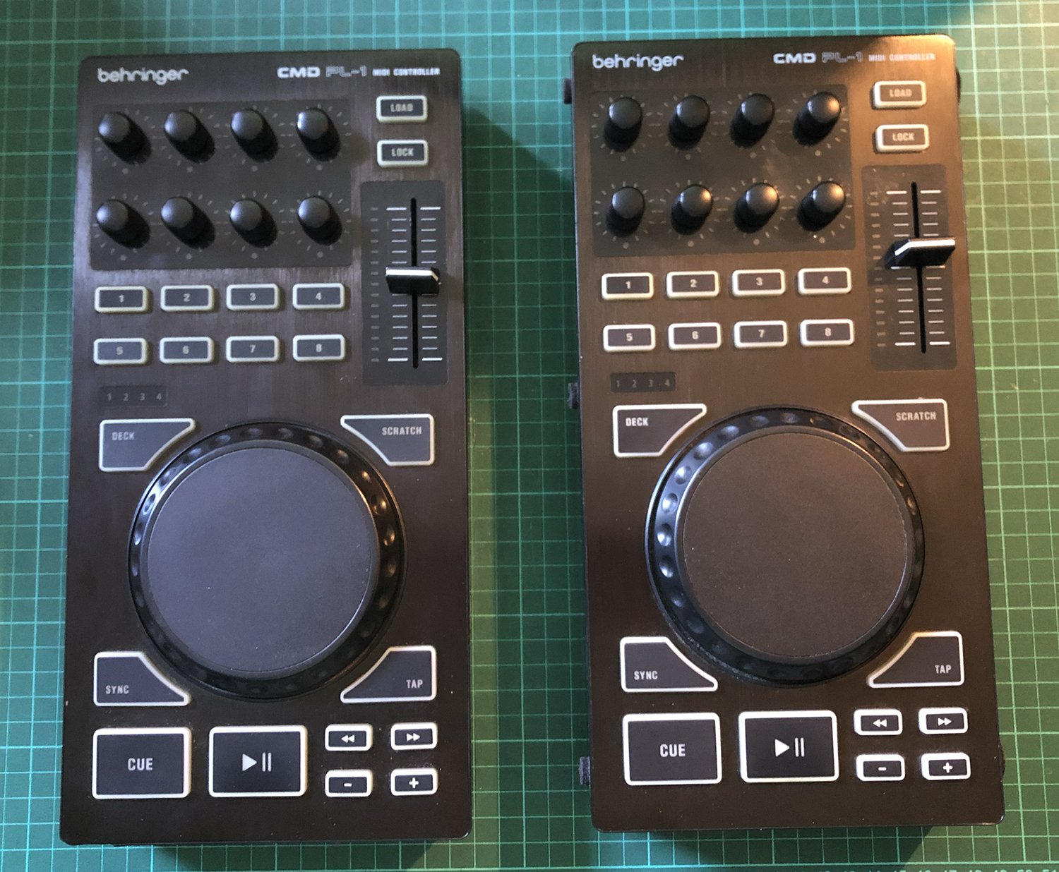 Vends Lot de 2 controleurs Behringer CMD PL-1