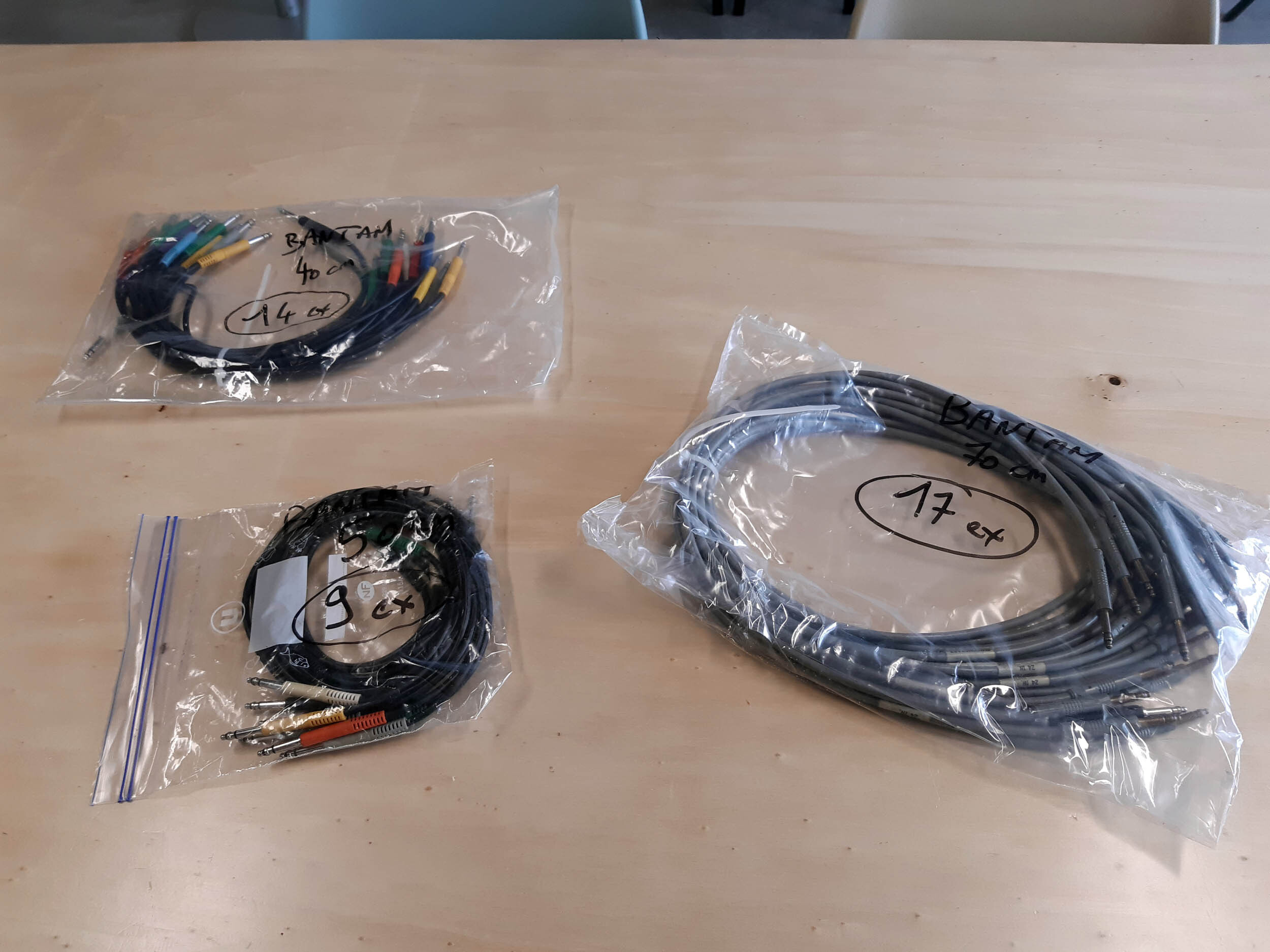 Vends lot de cable TT BANTAM HOSA et TASCAM