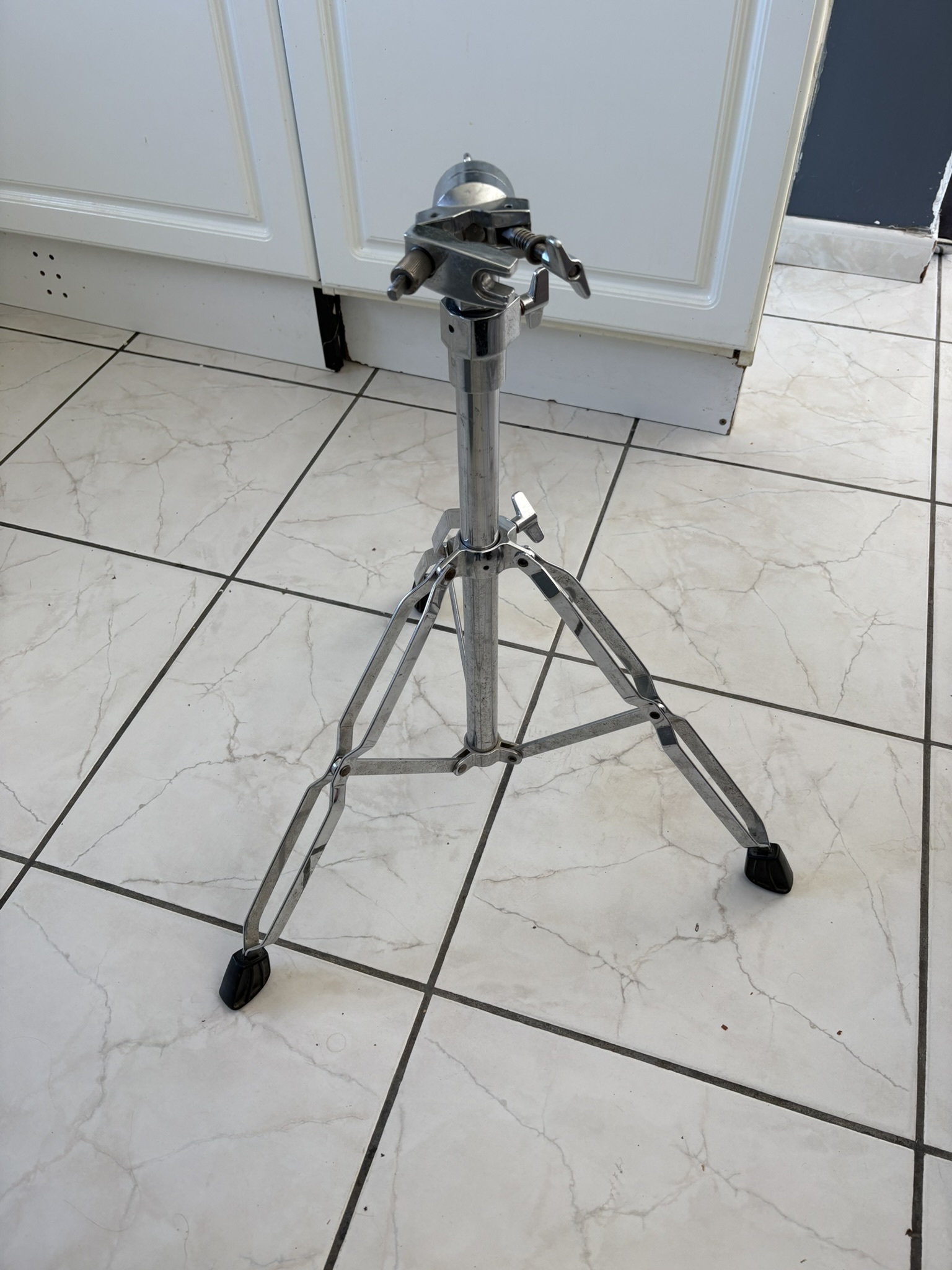 STAND POUR ROLAND HPD