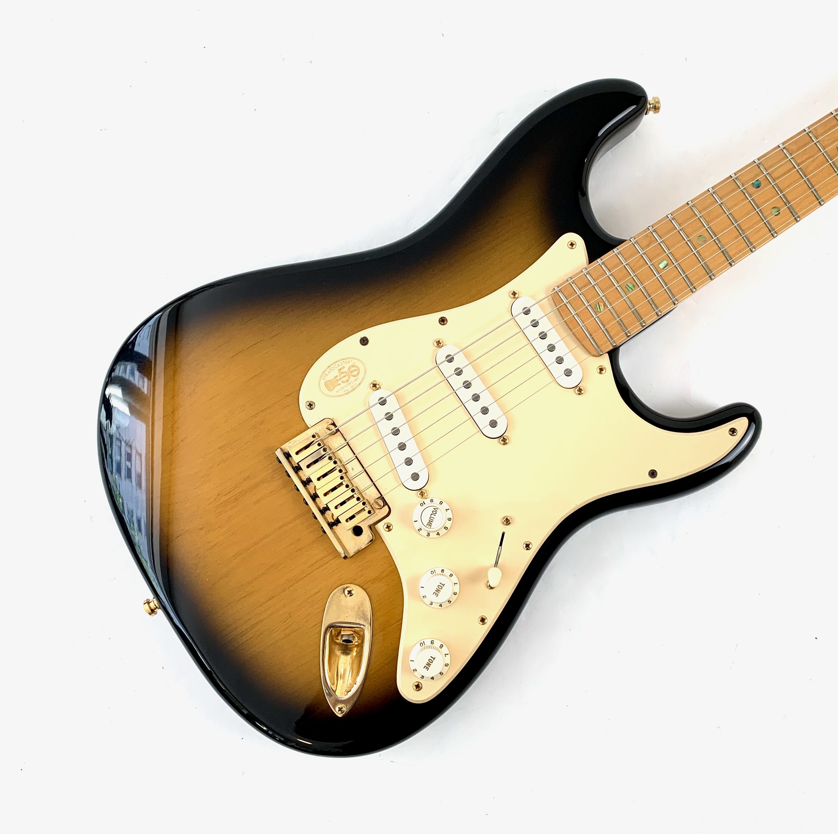 Fender 50th Anniversary American Deluxe Stratocaster (2004) (16528)