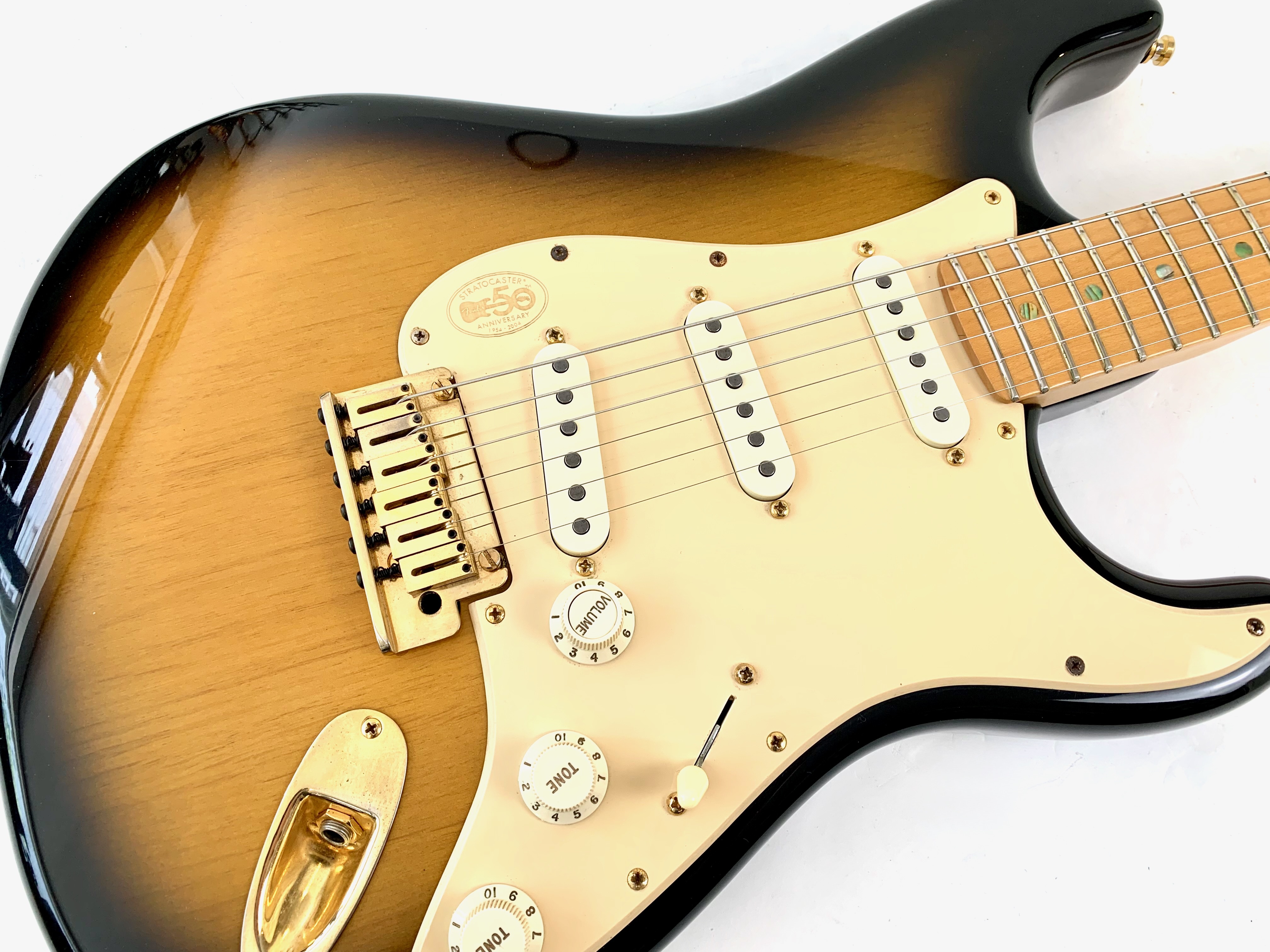 Fender 50th Anniversary American Deluxe Stratocaster (2004) (73667)