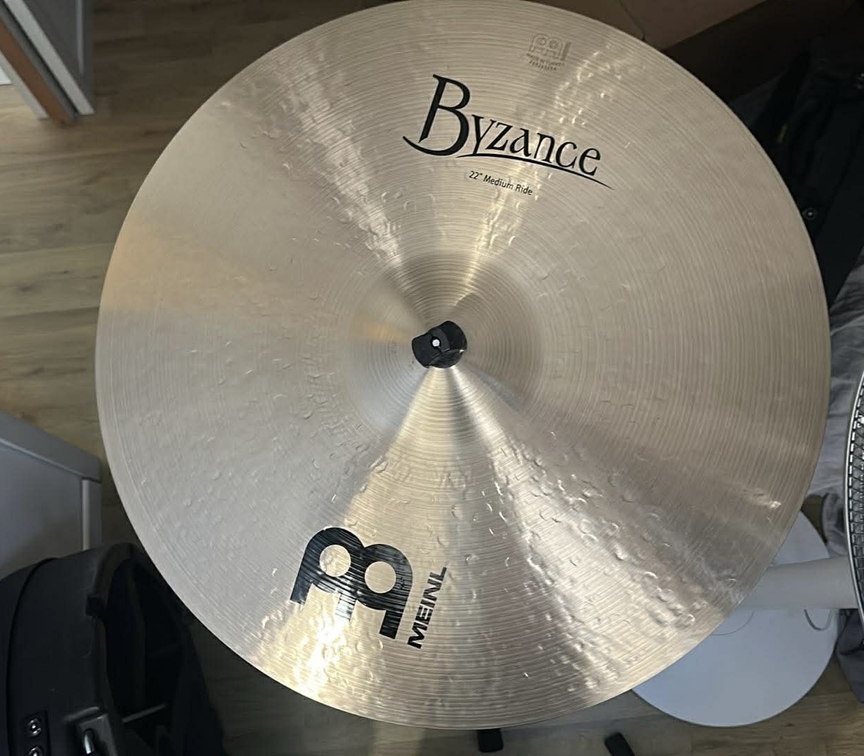 Meinl Byzance traditionnal ride 22