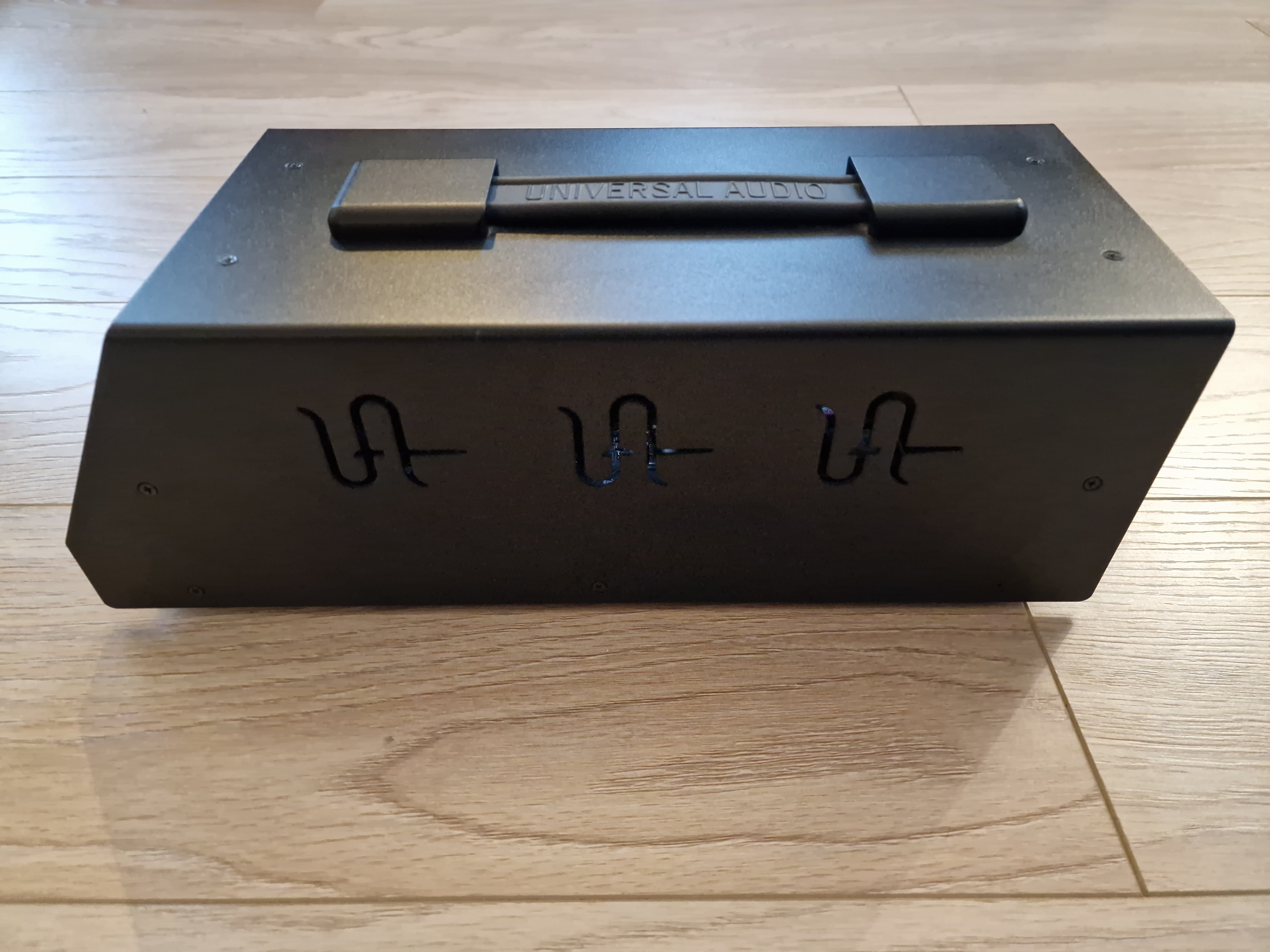 Universal Audio SOLO/110 (56589)