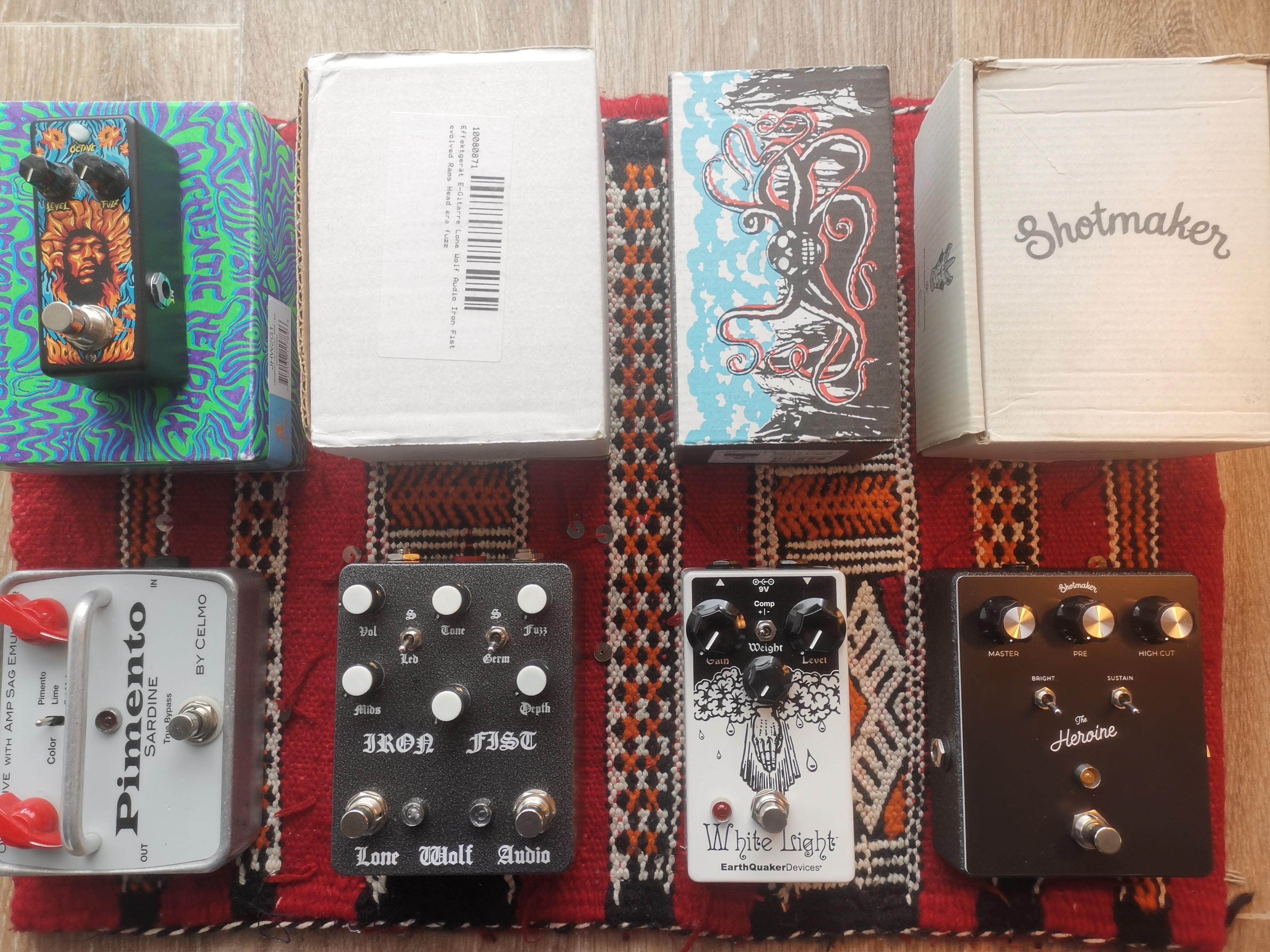 Vends Earthquaker Devices White Light overdrive