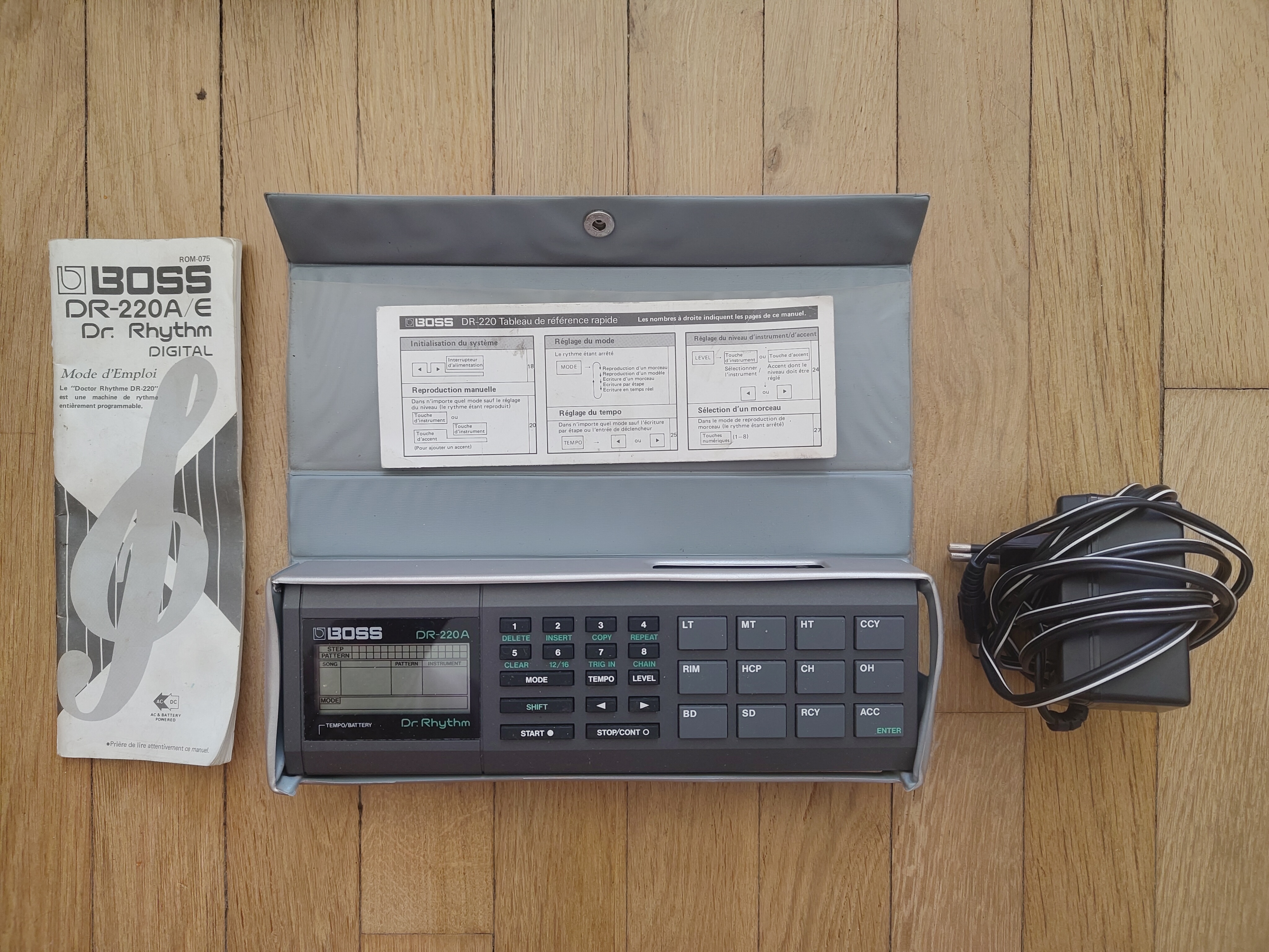 boîte à rythmes DR-220A Dr. Rhythm