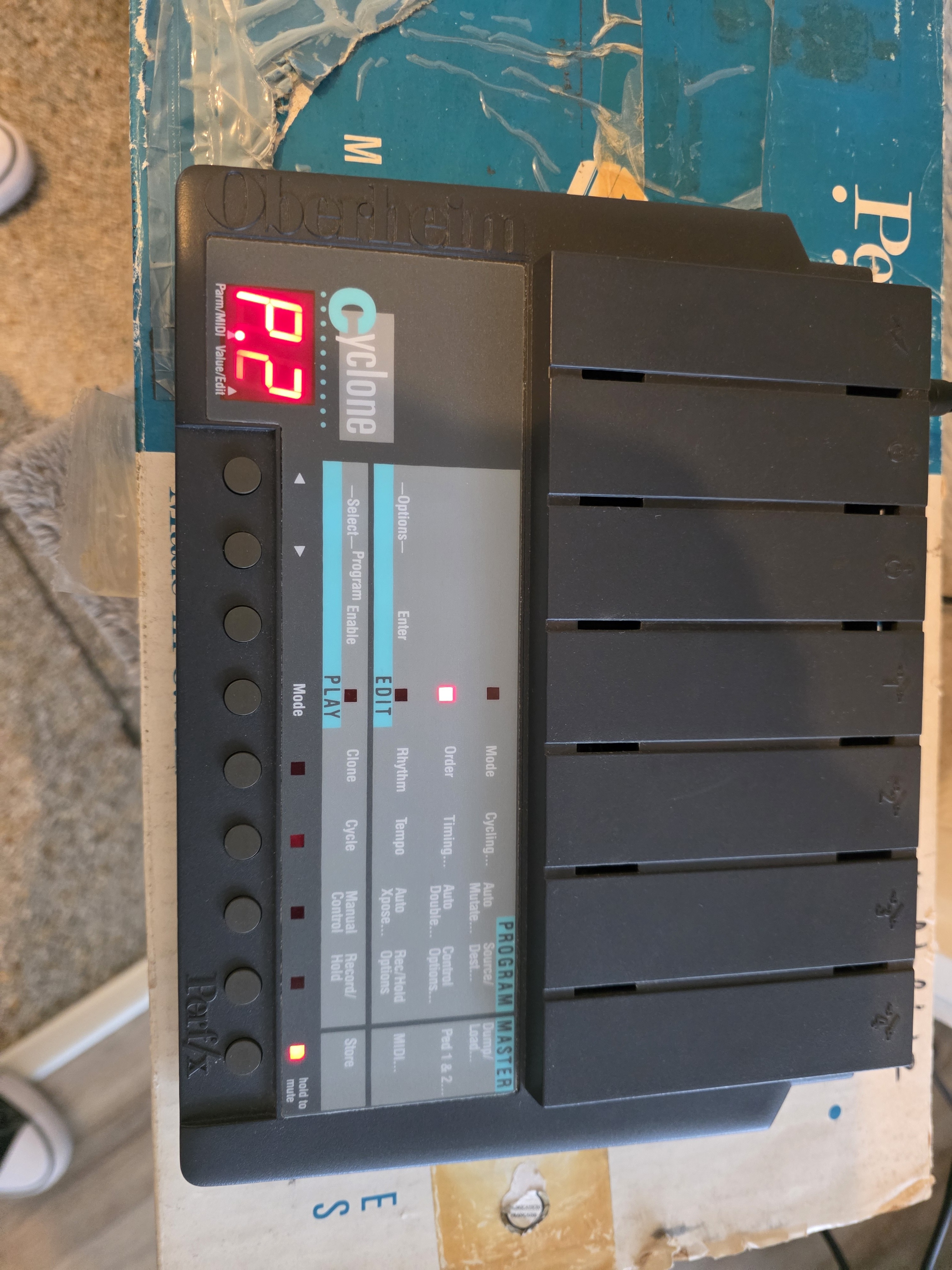 Arpegiateur Oberheim  Cyclone 