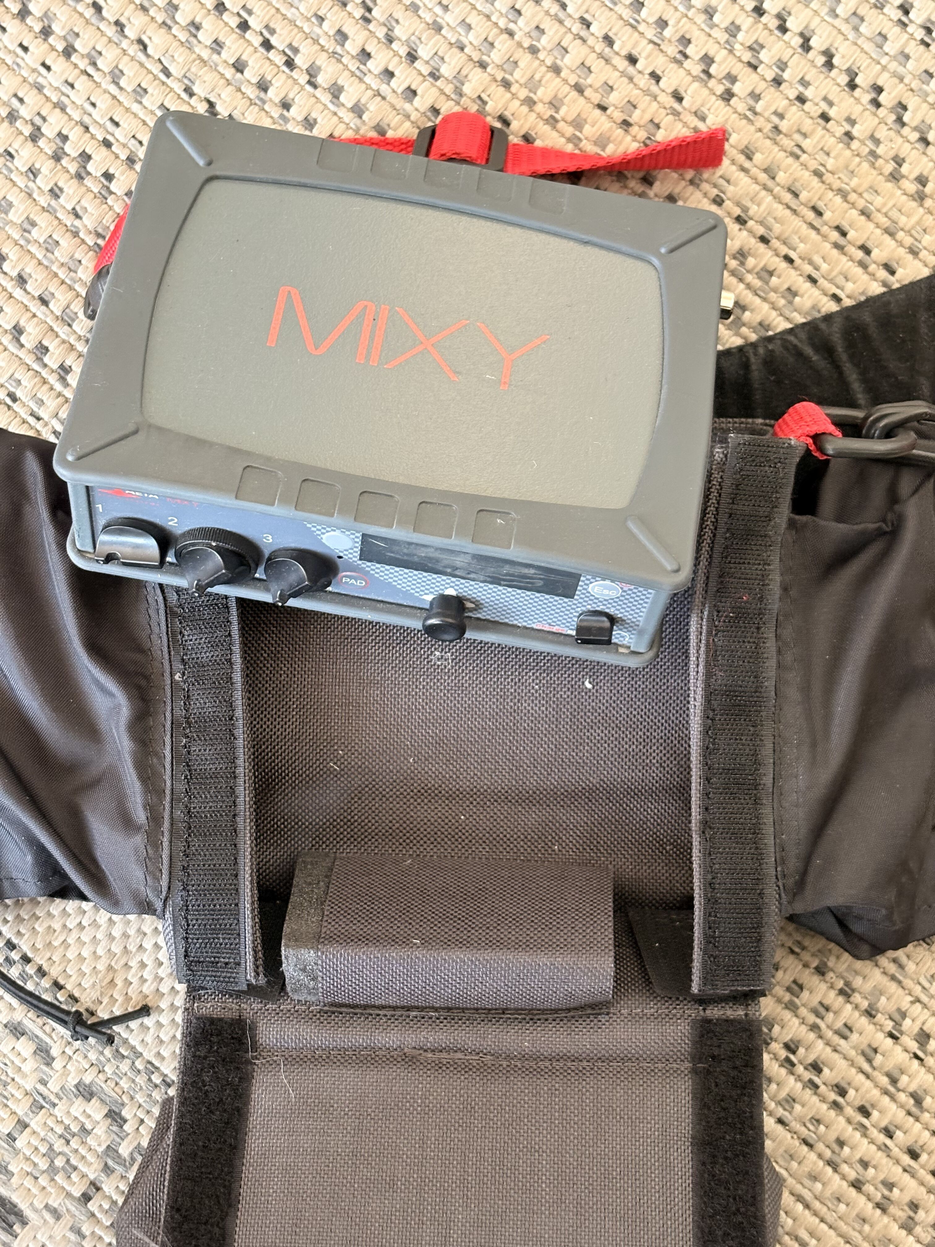 vends mixy avec saccoche