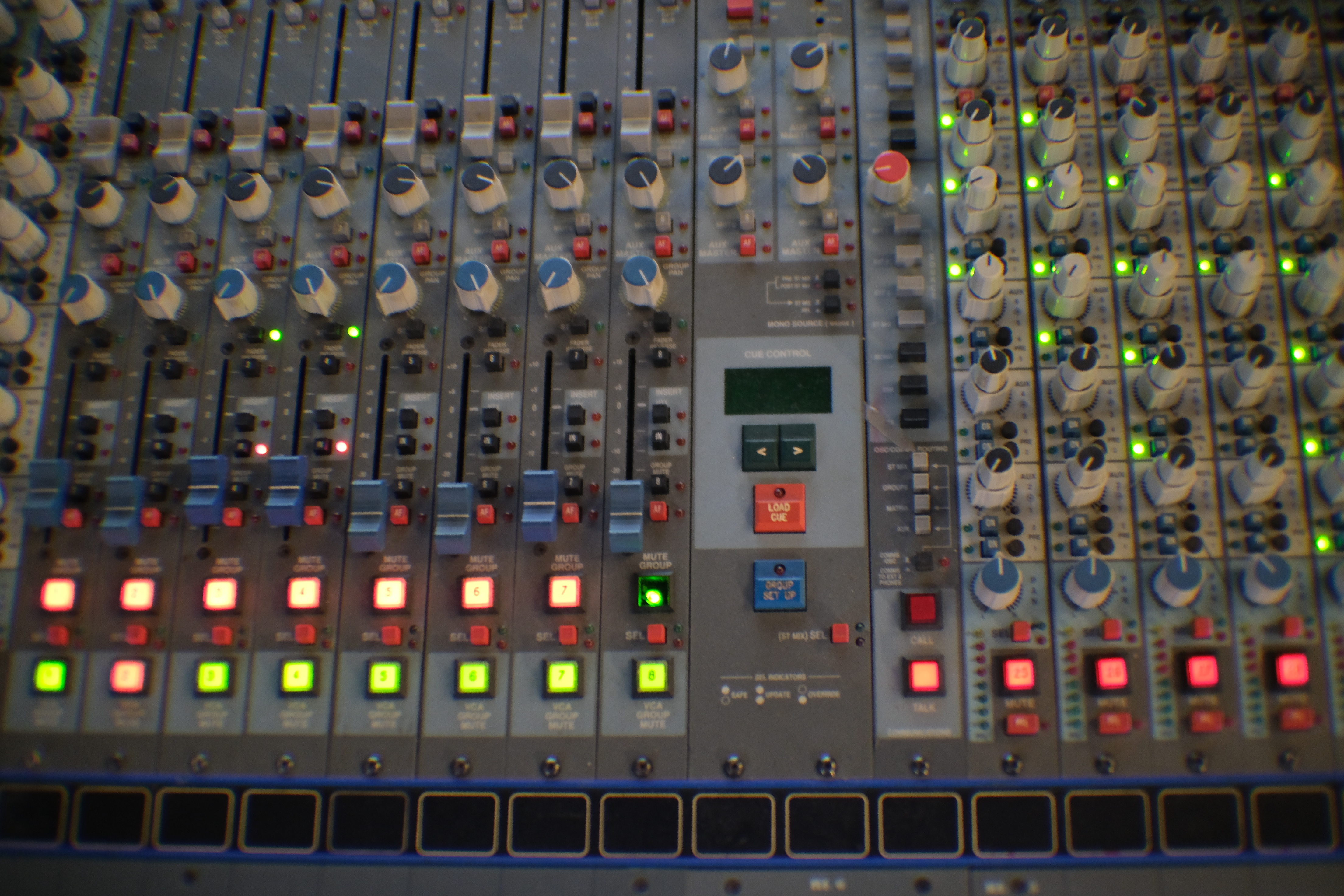Vends table de mixage amek recall 32