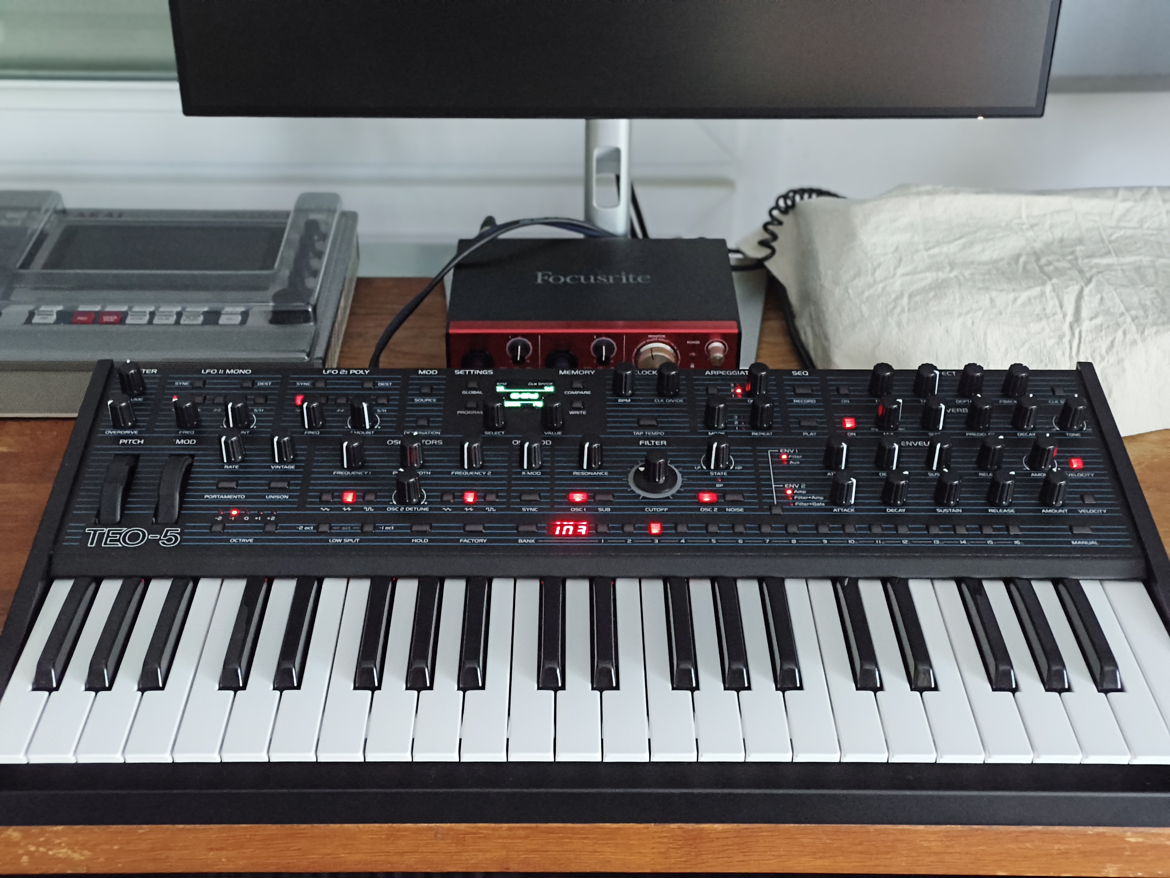 Oberheim TEO-5
