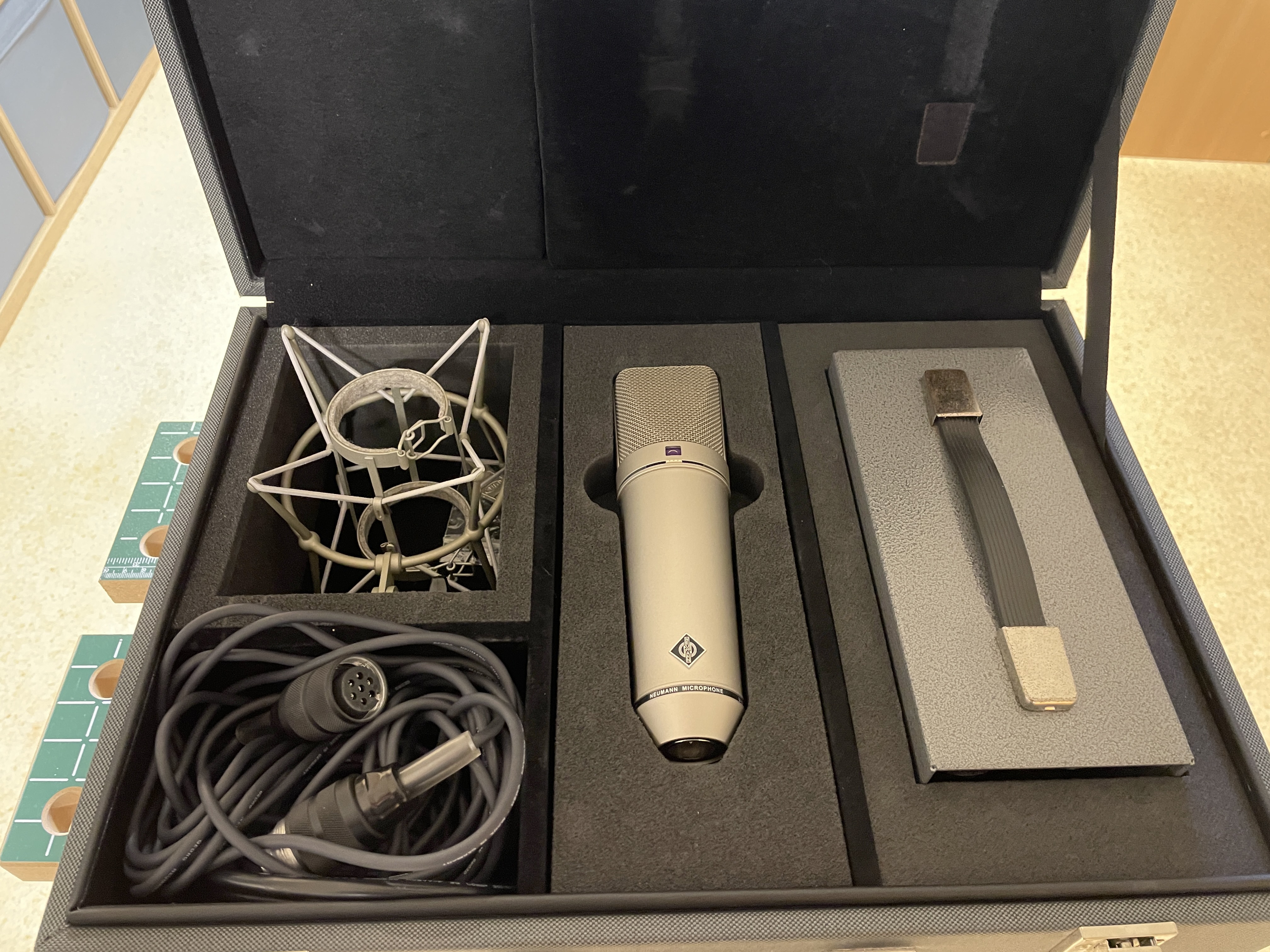 Neumann U 67 (70984)