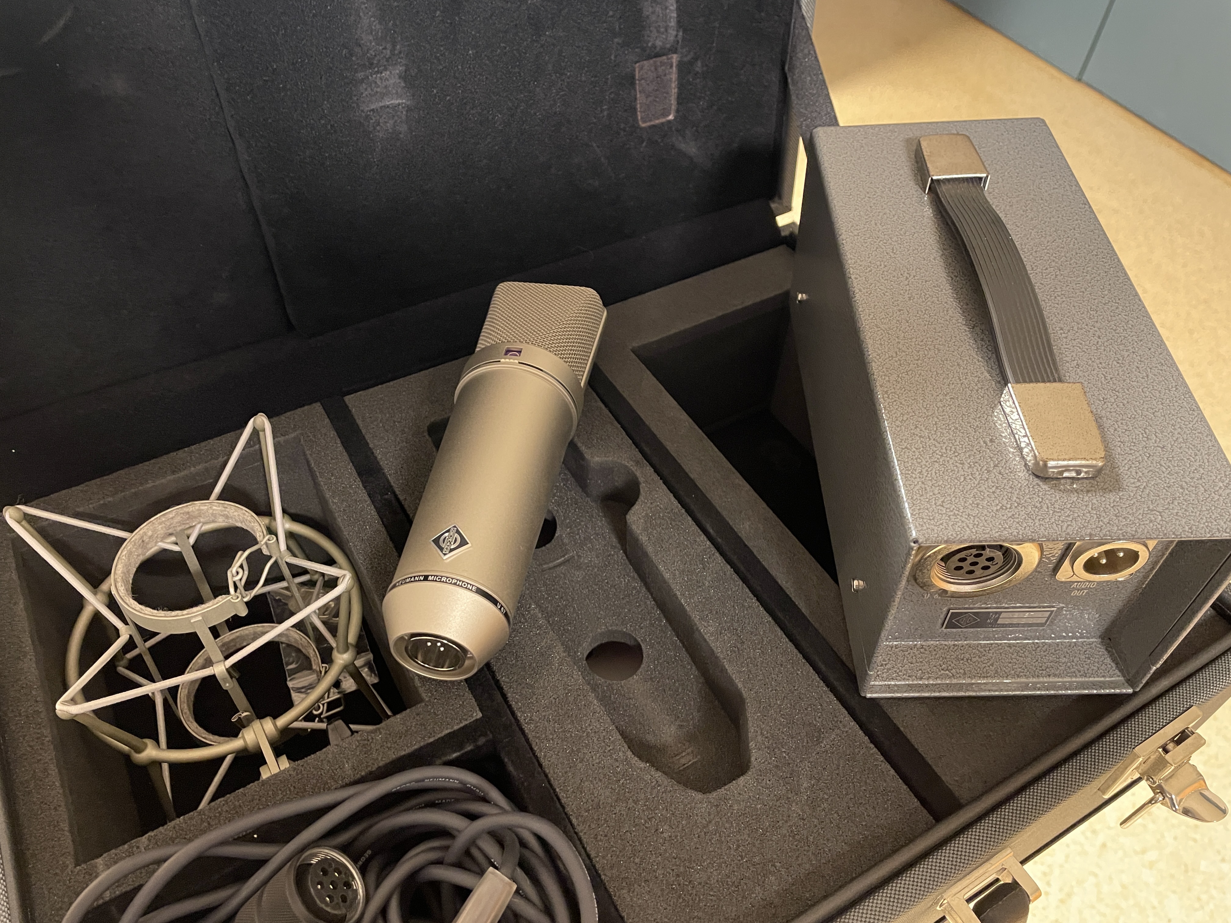 Neumann U 67 (41554)