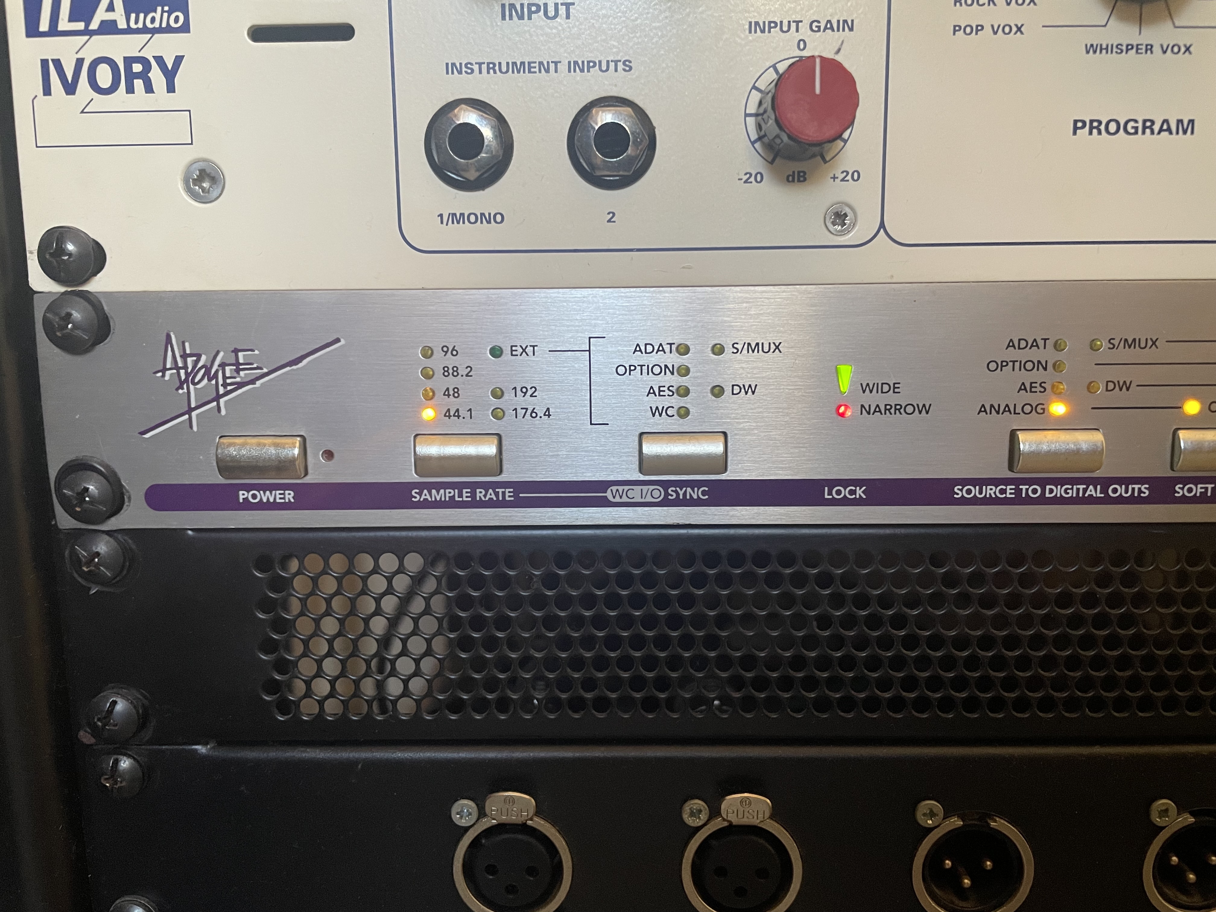 Vends Rosetta 800 + carte Firewire