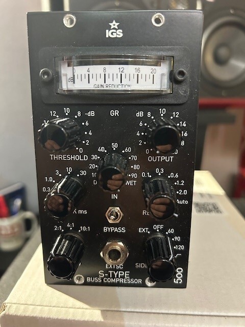 IGS Audio S-Type 500 VU ( SSL Bus Comp )