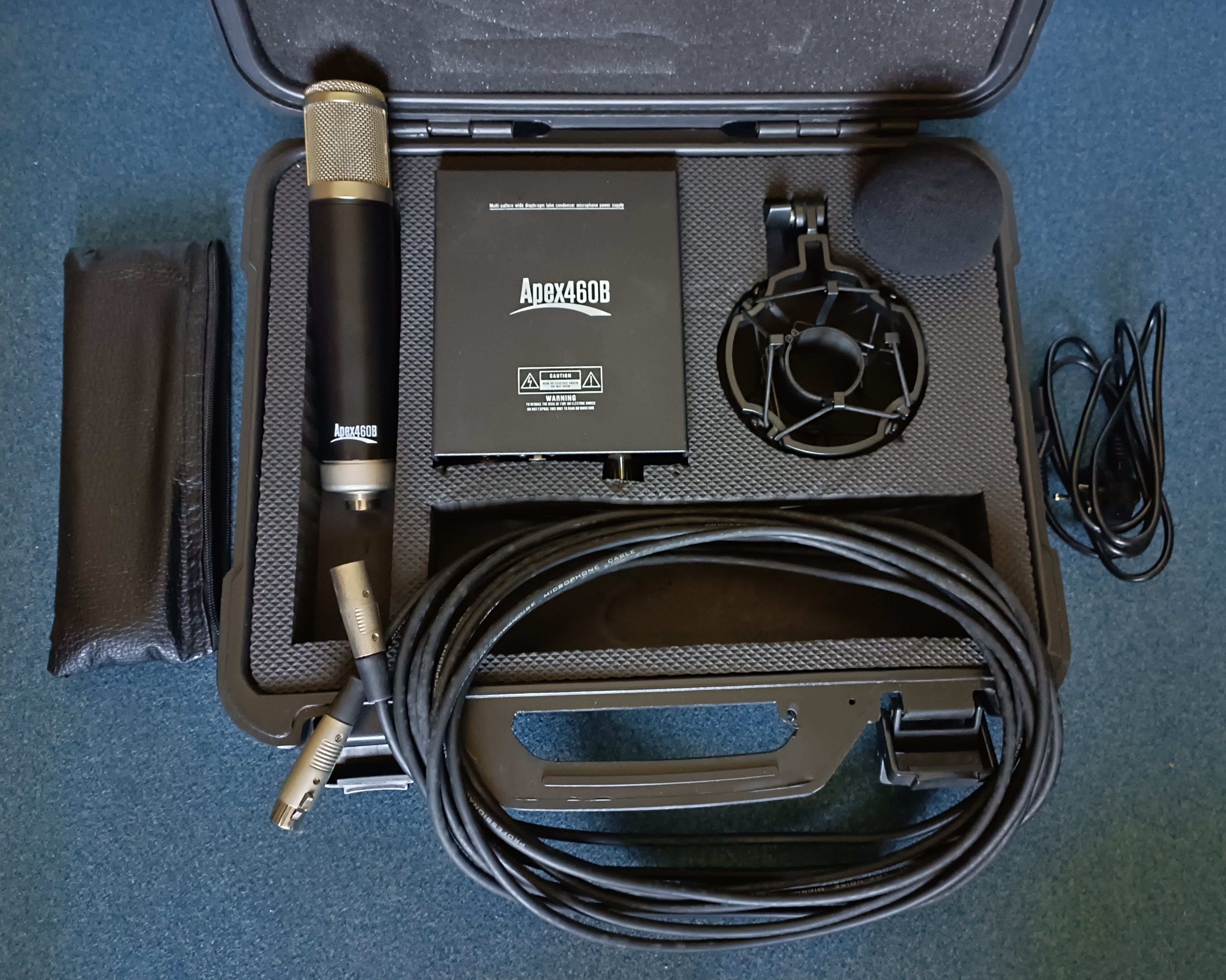 Vends micro de studio Apex 460 B 