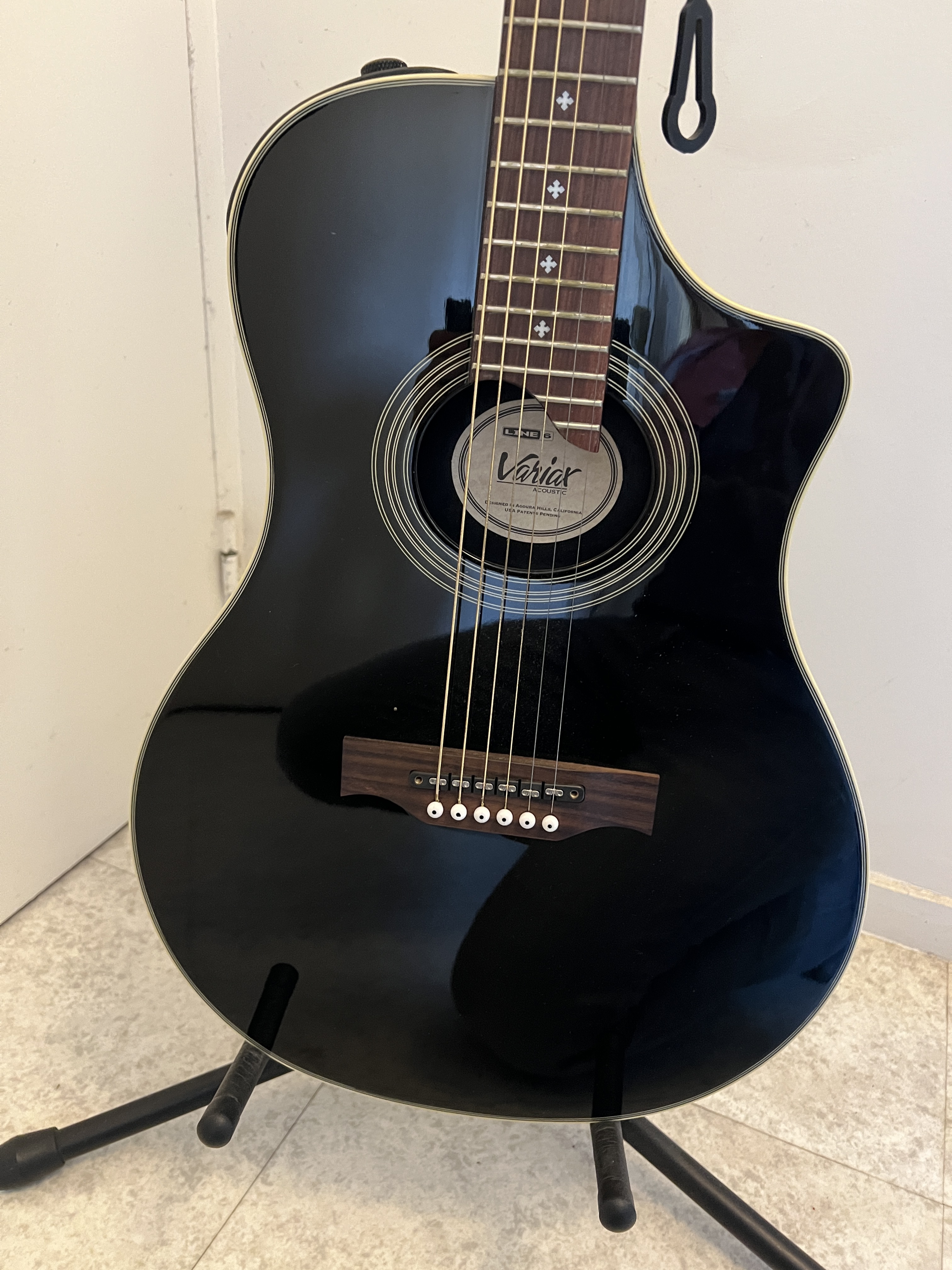 Line 6 Variax Acoustic 700 (39993)